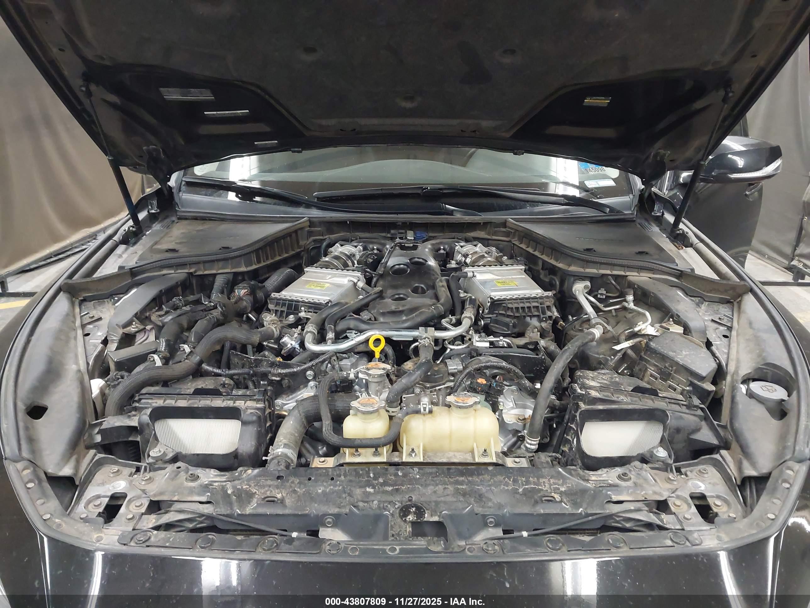 INFINITI Q50 image 10