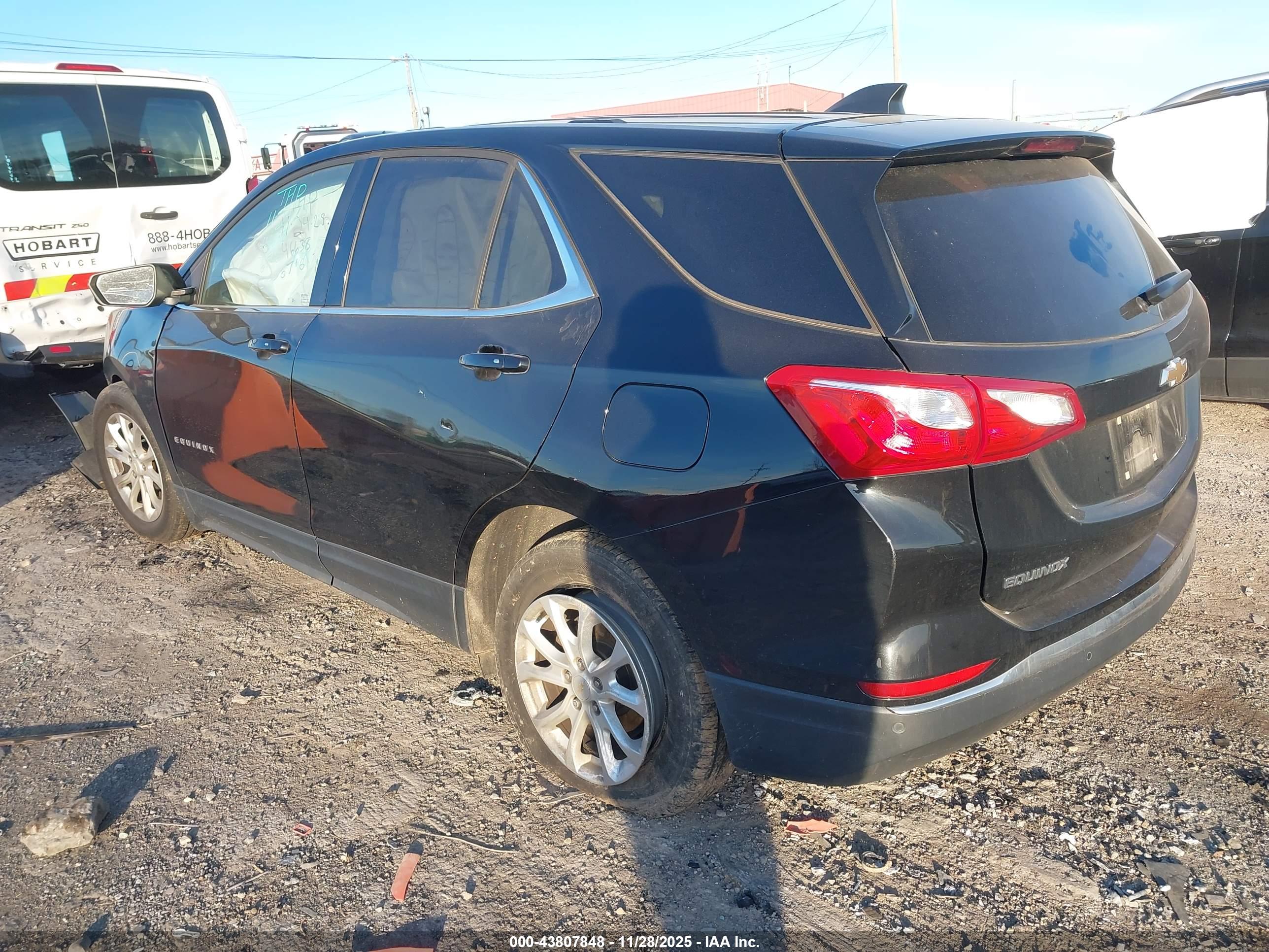 CHEVROLET EQUINOX image 3
