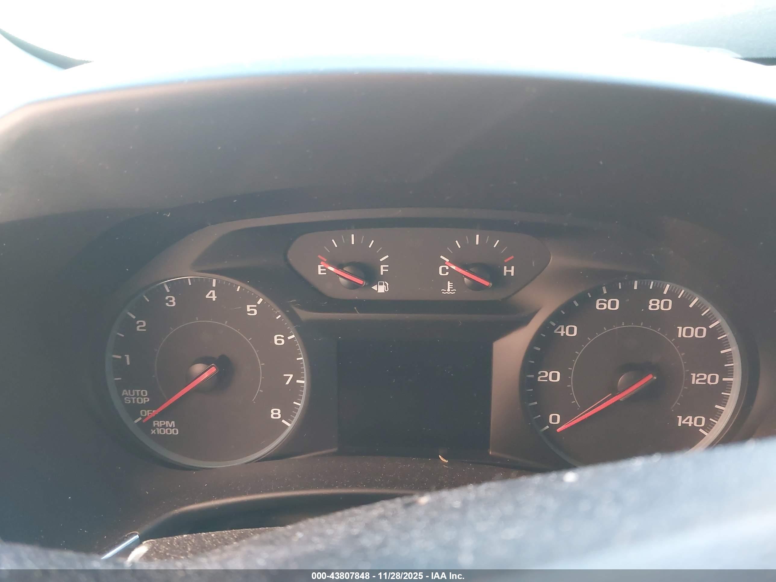CHEVROLET EQUINOX image 7