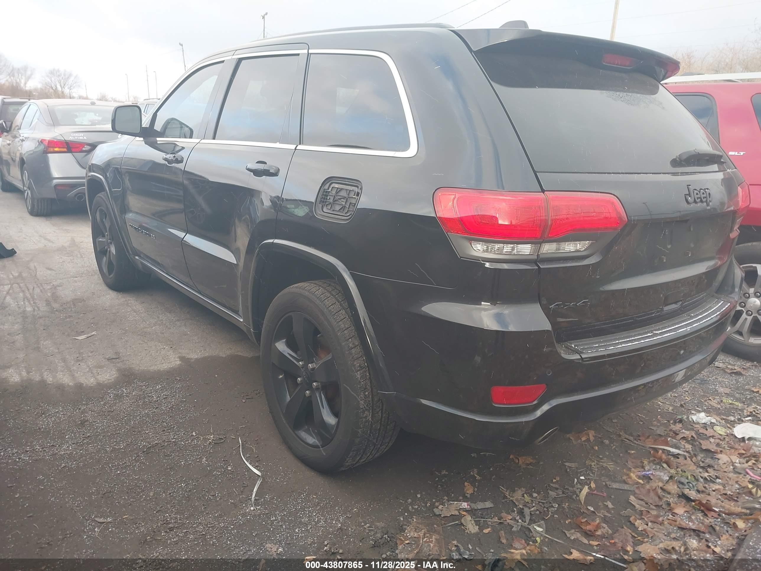 JEEP GRAND image 3