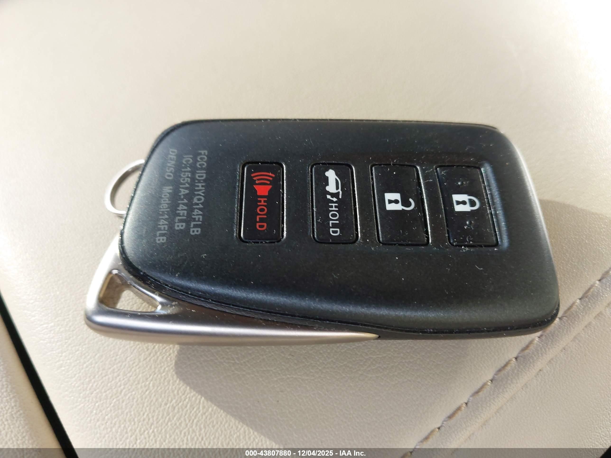 LEXUS RX image 11