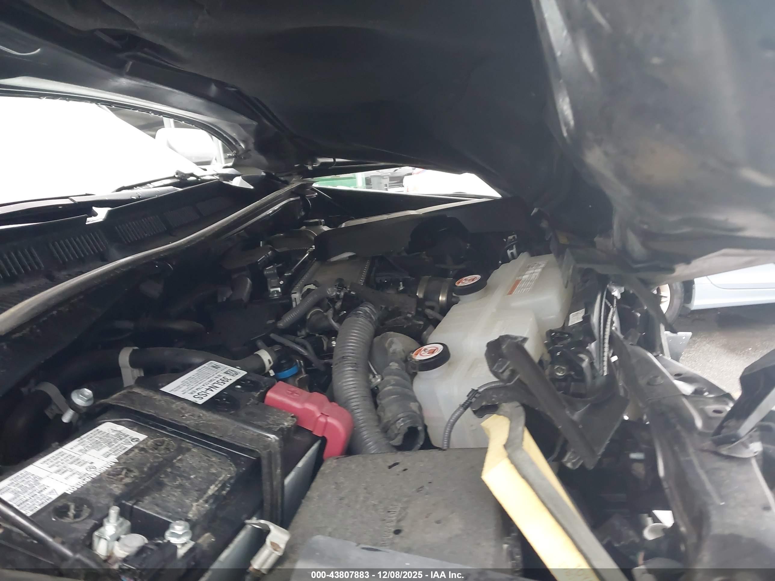 TOYOTA TUNDRA image 10