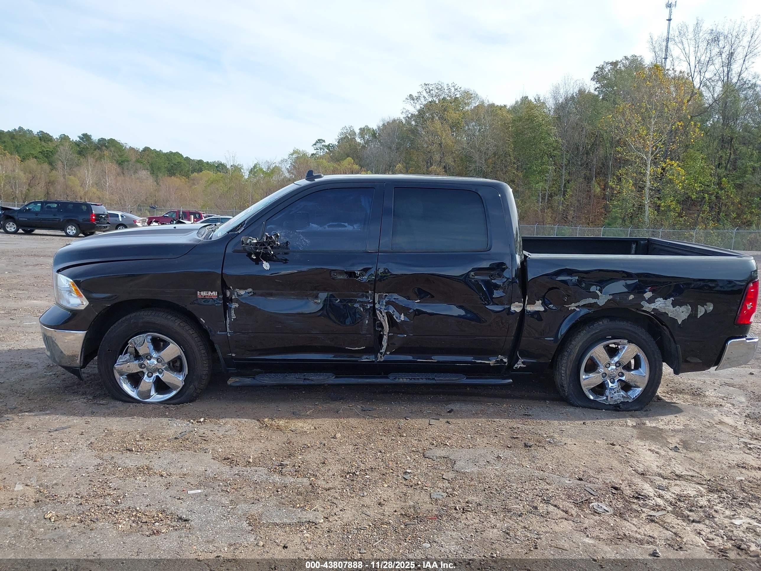 RAM 1500 image 6