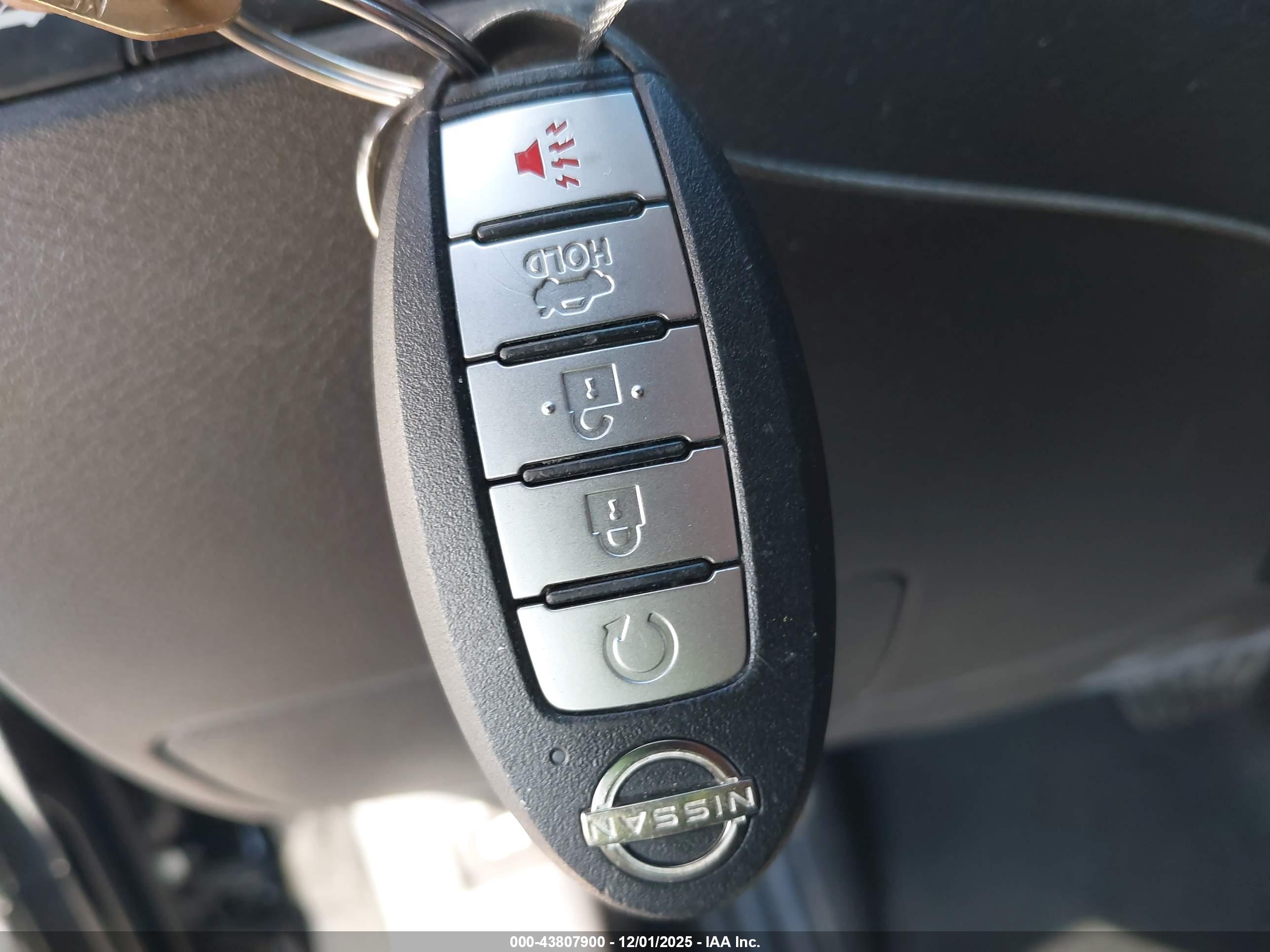 NISSAN ALTIMA image 11