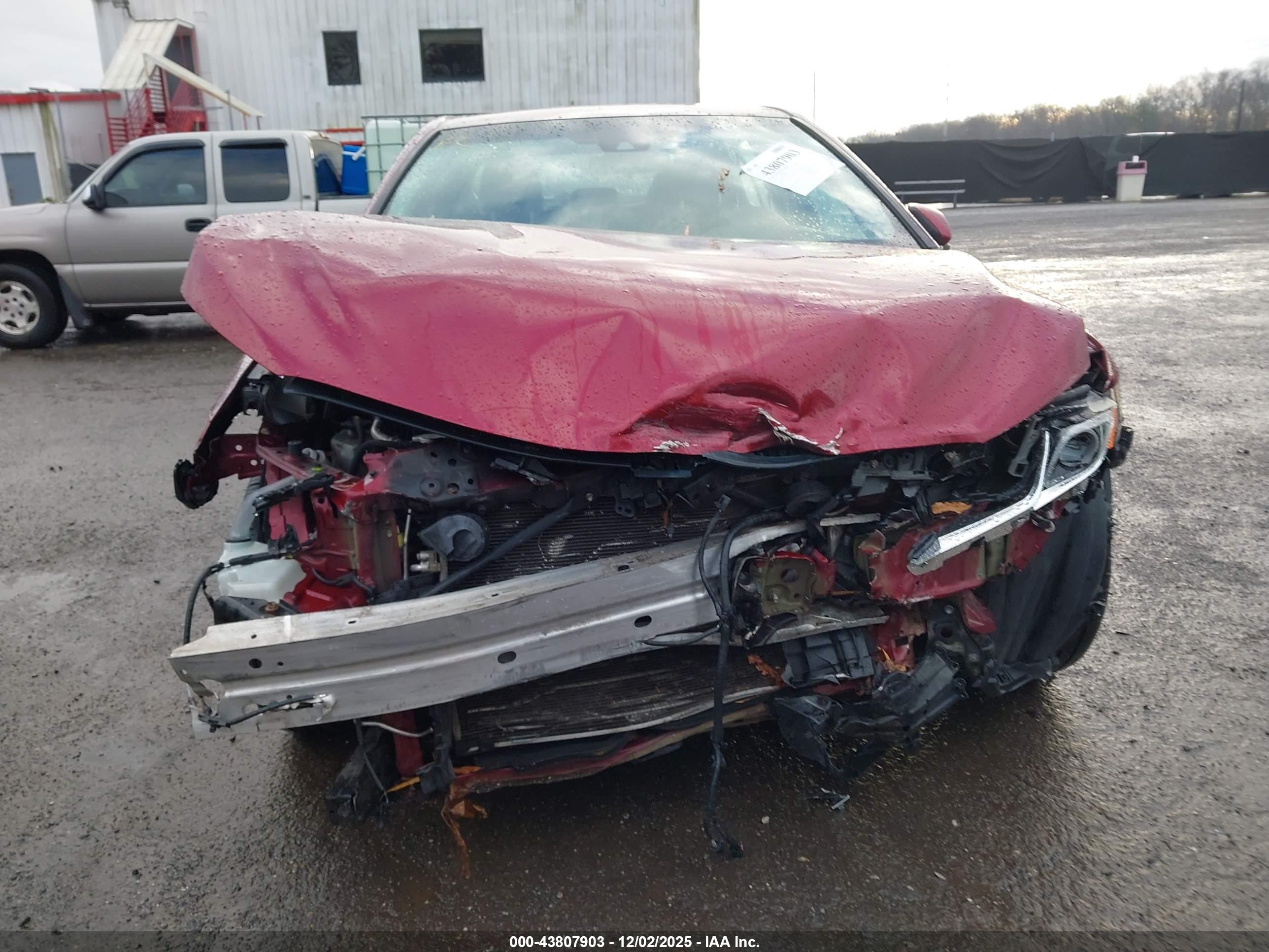 TOYOTA CAMRY image 6