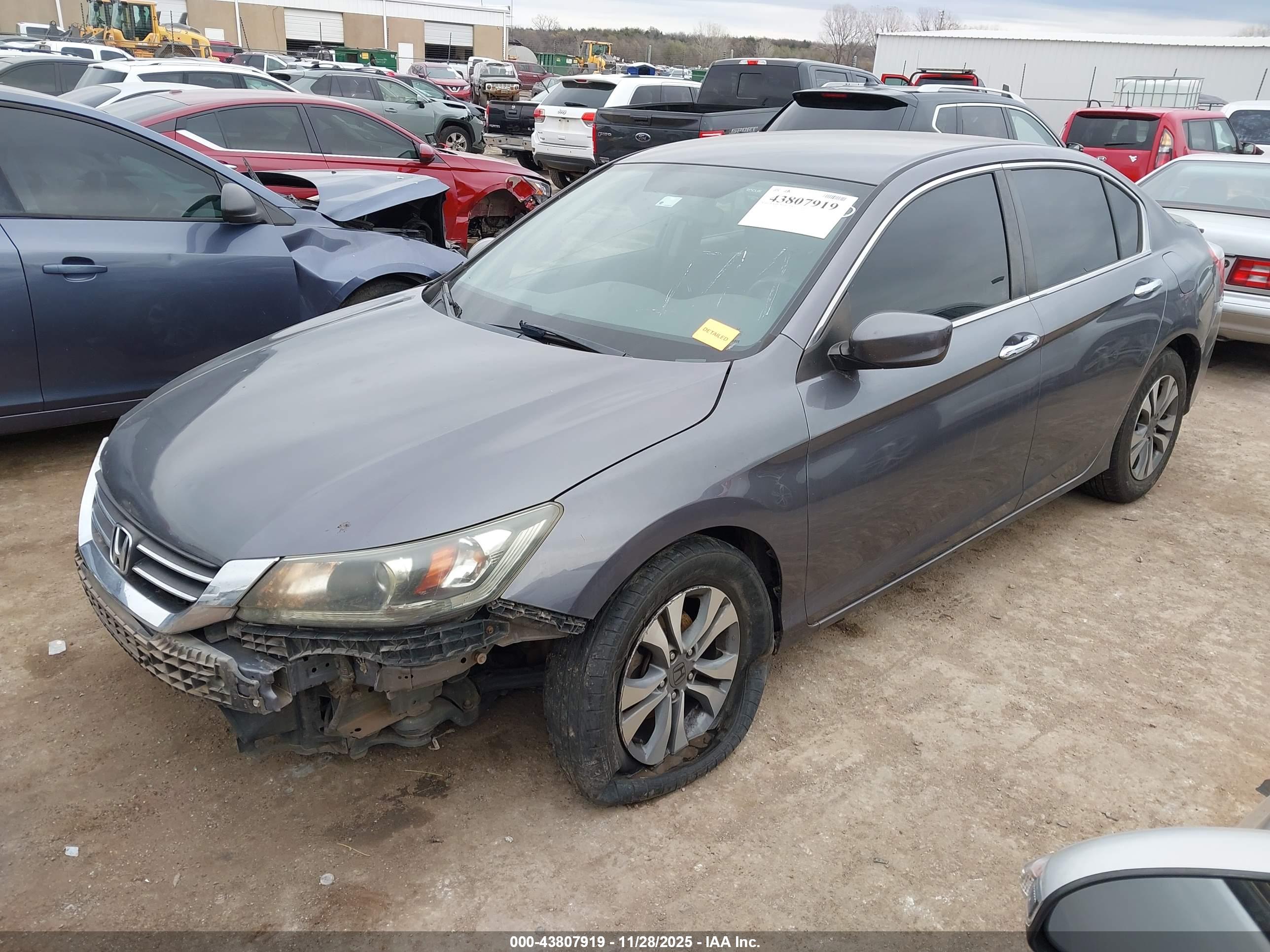 HONDA ACCORD image 2