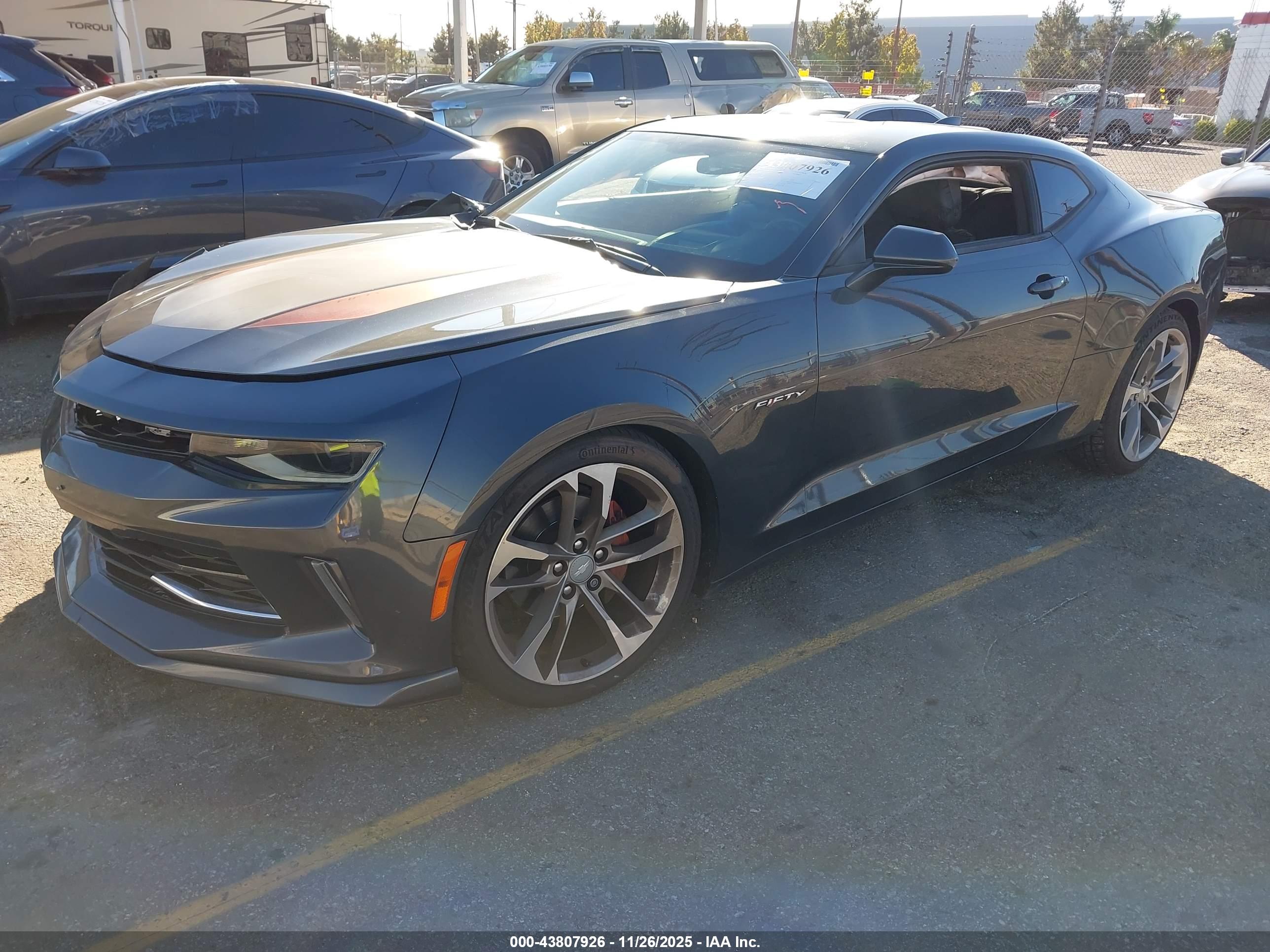 CHEVROLET CAMARO image 2