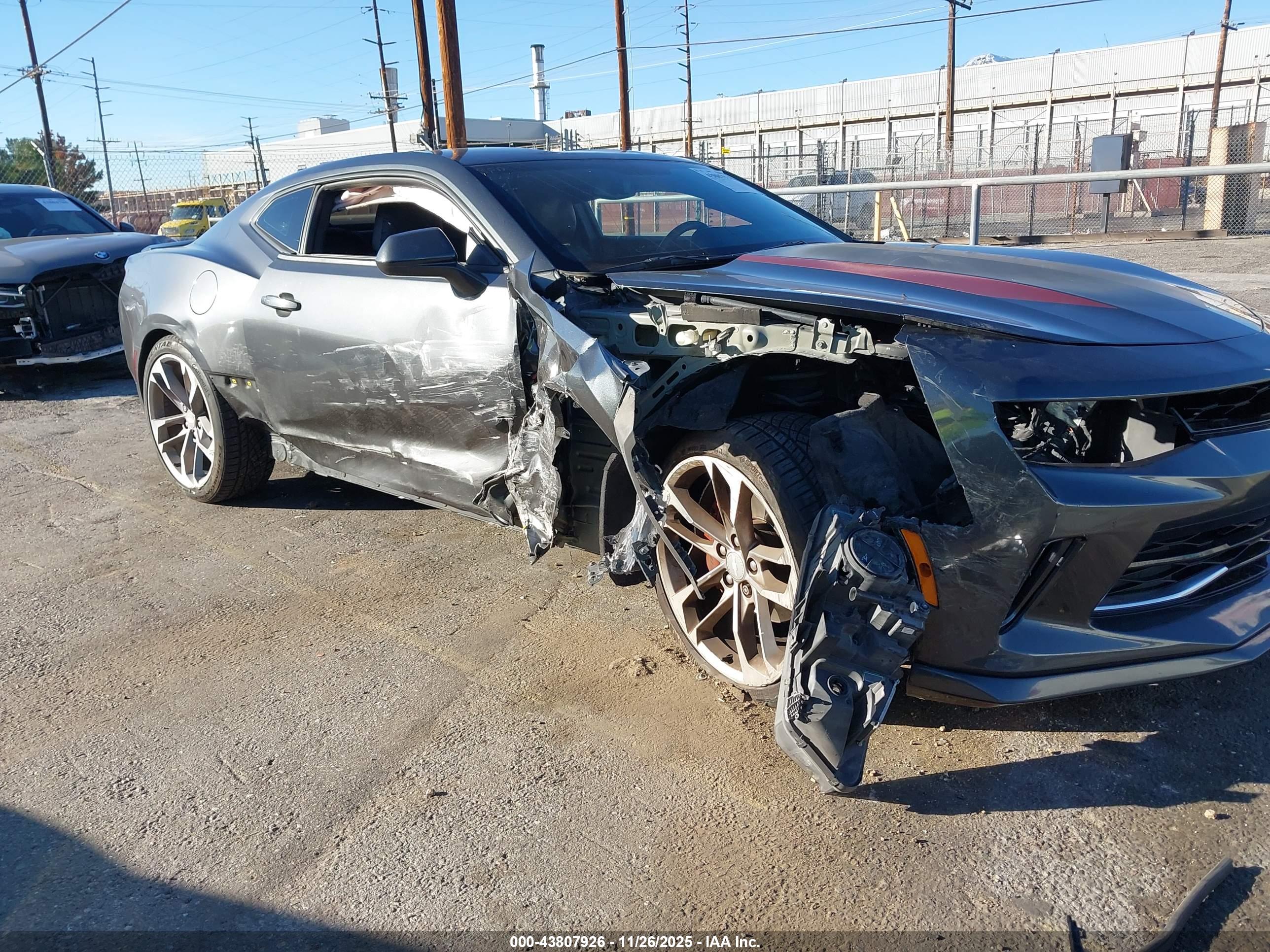 CHEVROLET CAMARO image 6