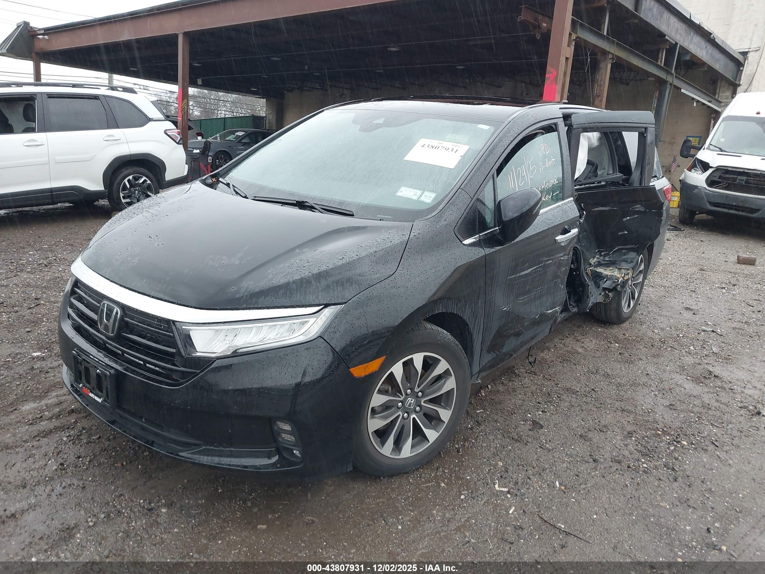 HONDA ODYSSEY image 2