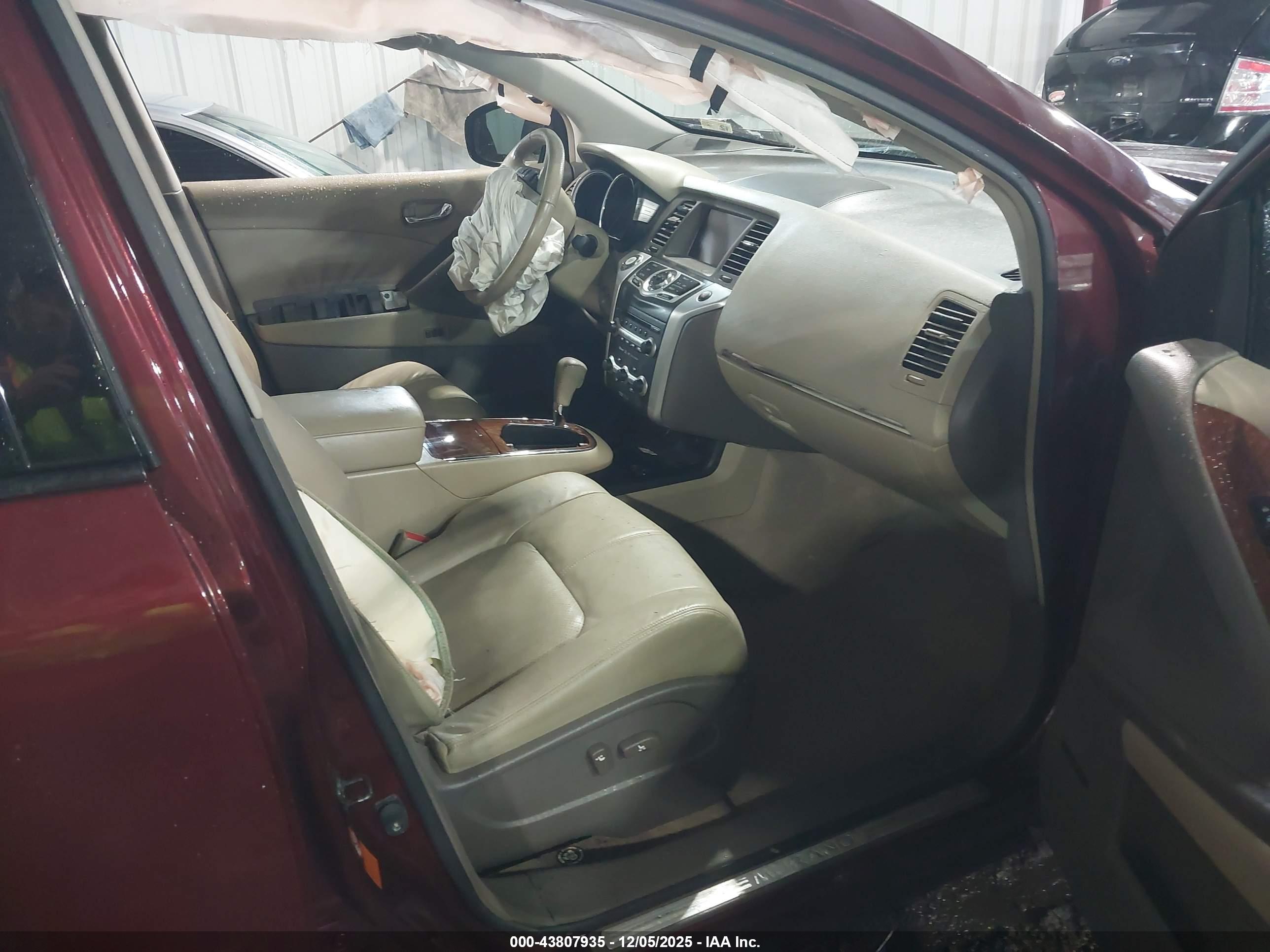 NISSAN MURANO image 5