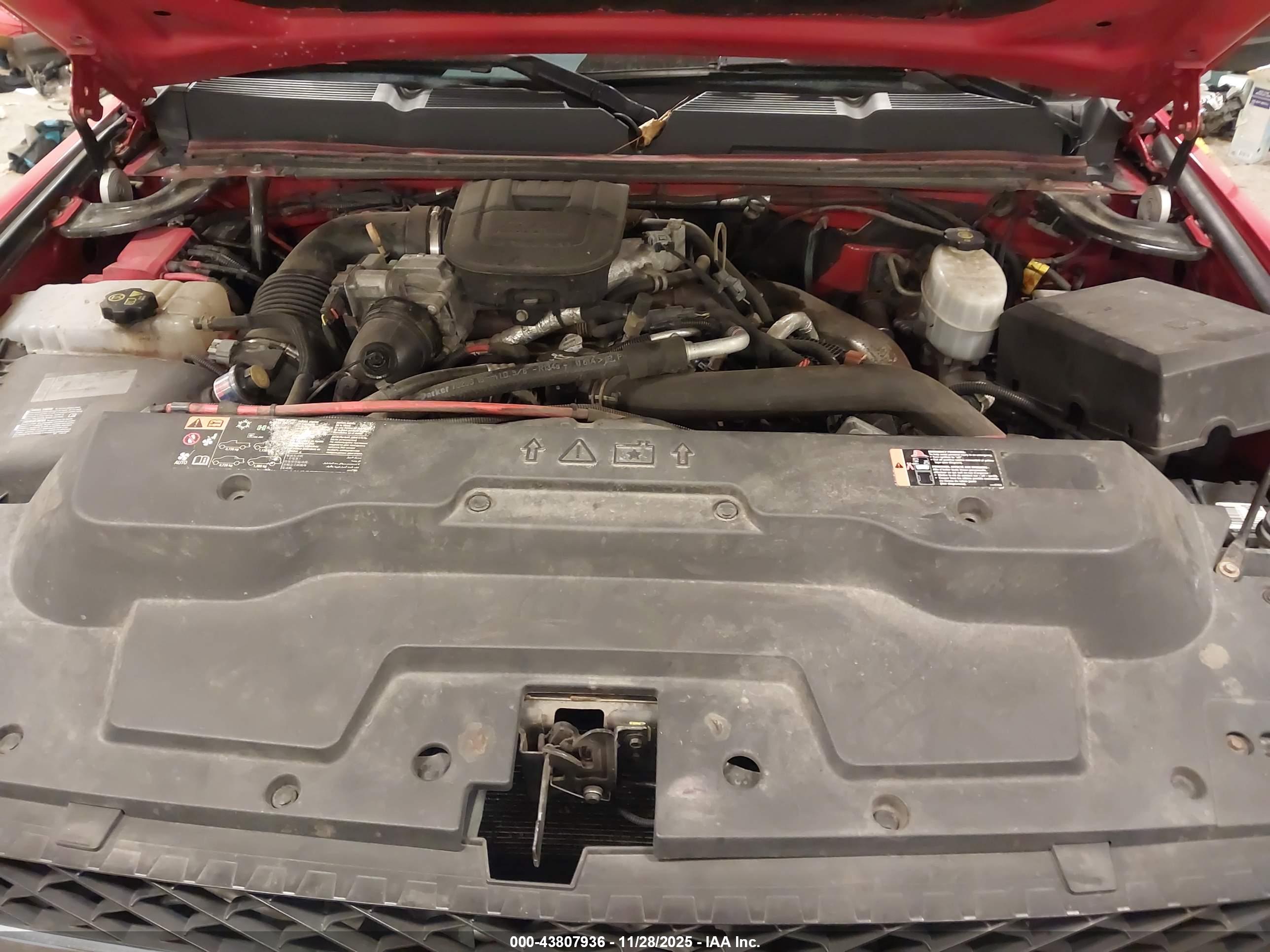 CHEVROLET SILVERADO image 10