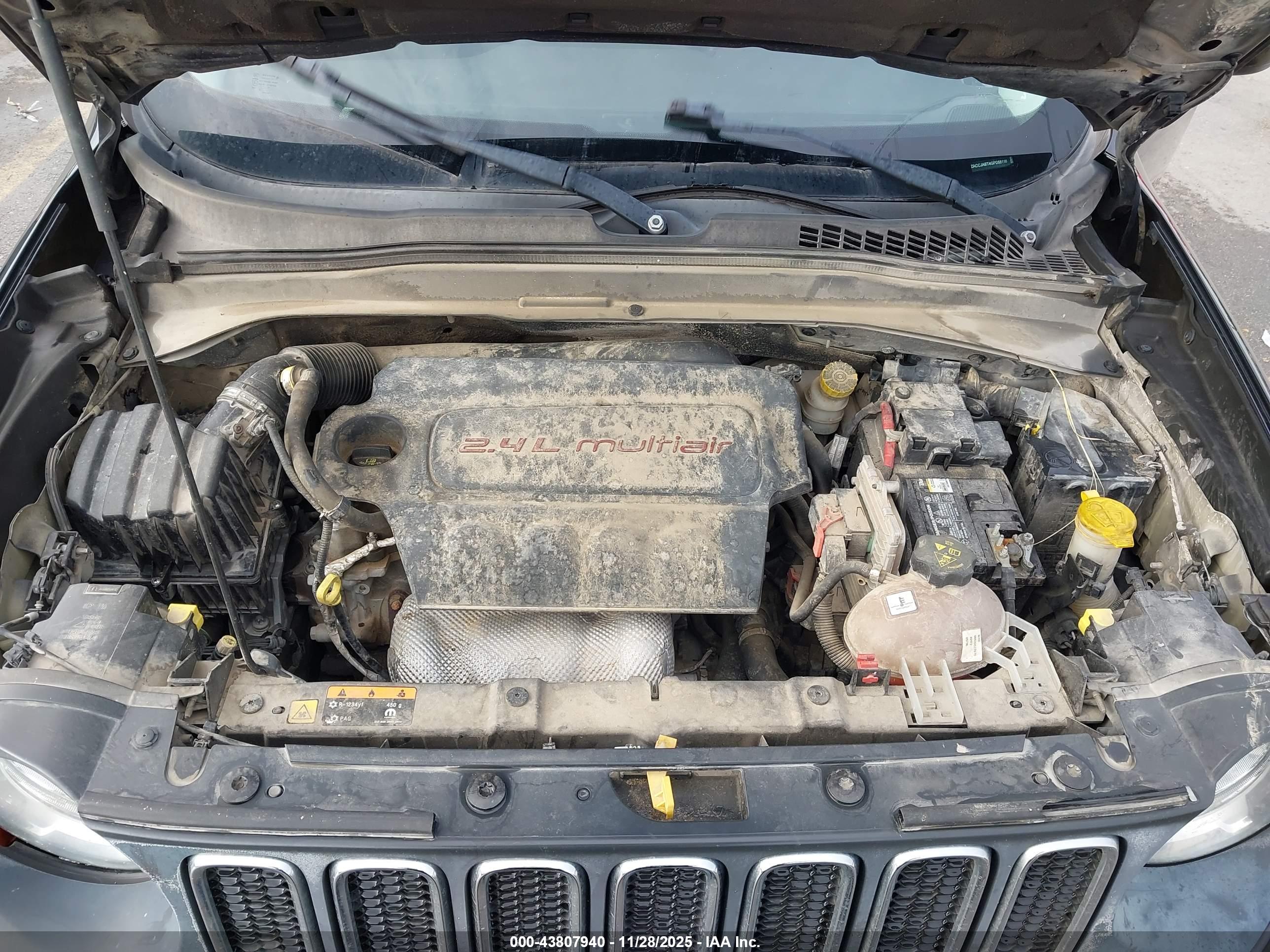 JEEP RENEGADE image 10