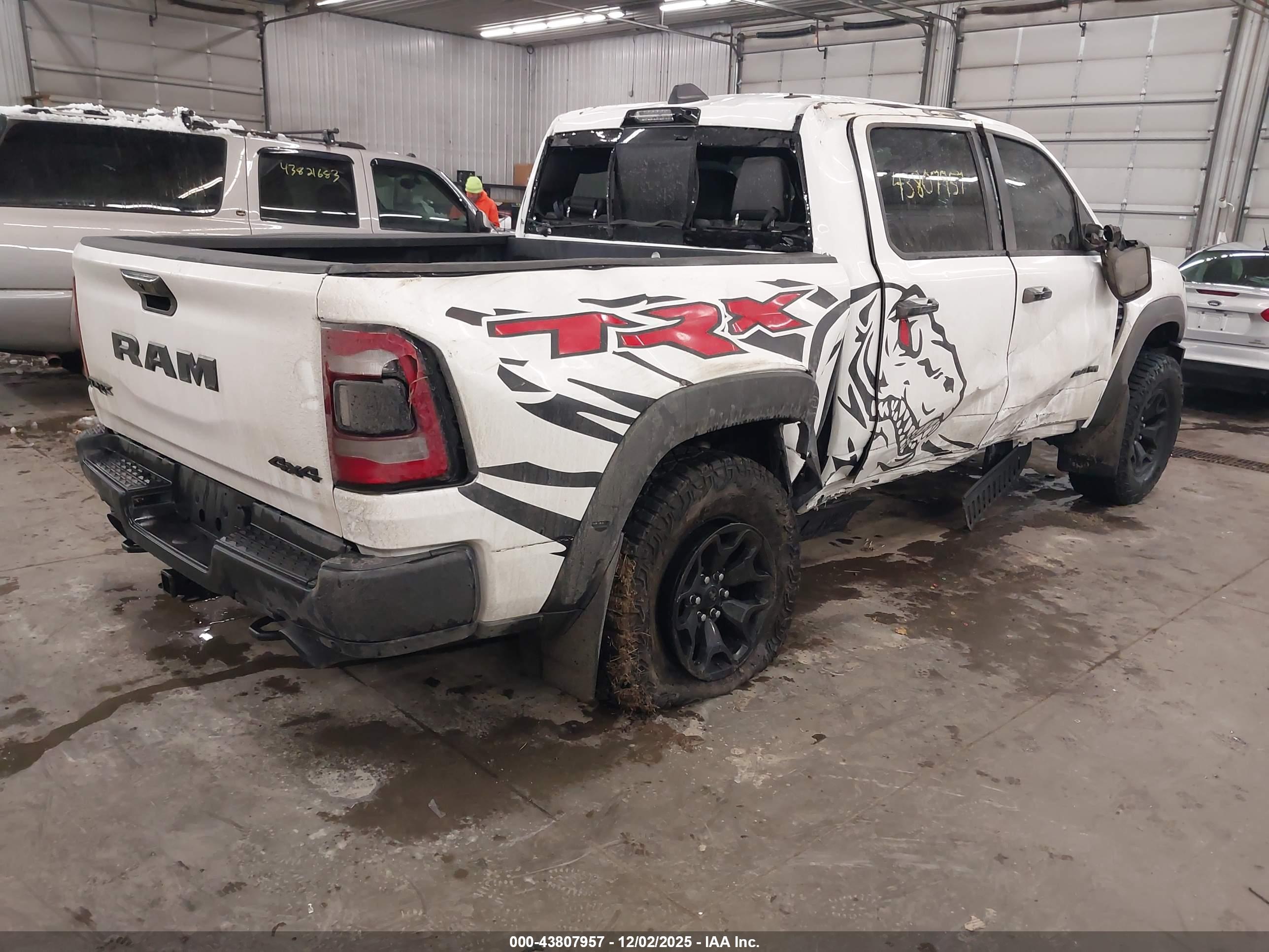 RAM 1500 image 4