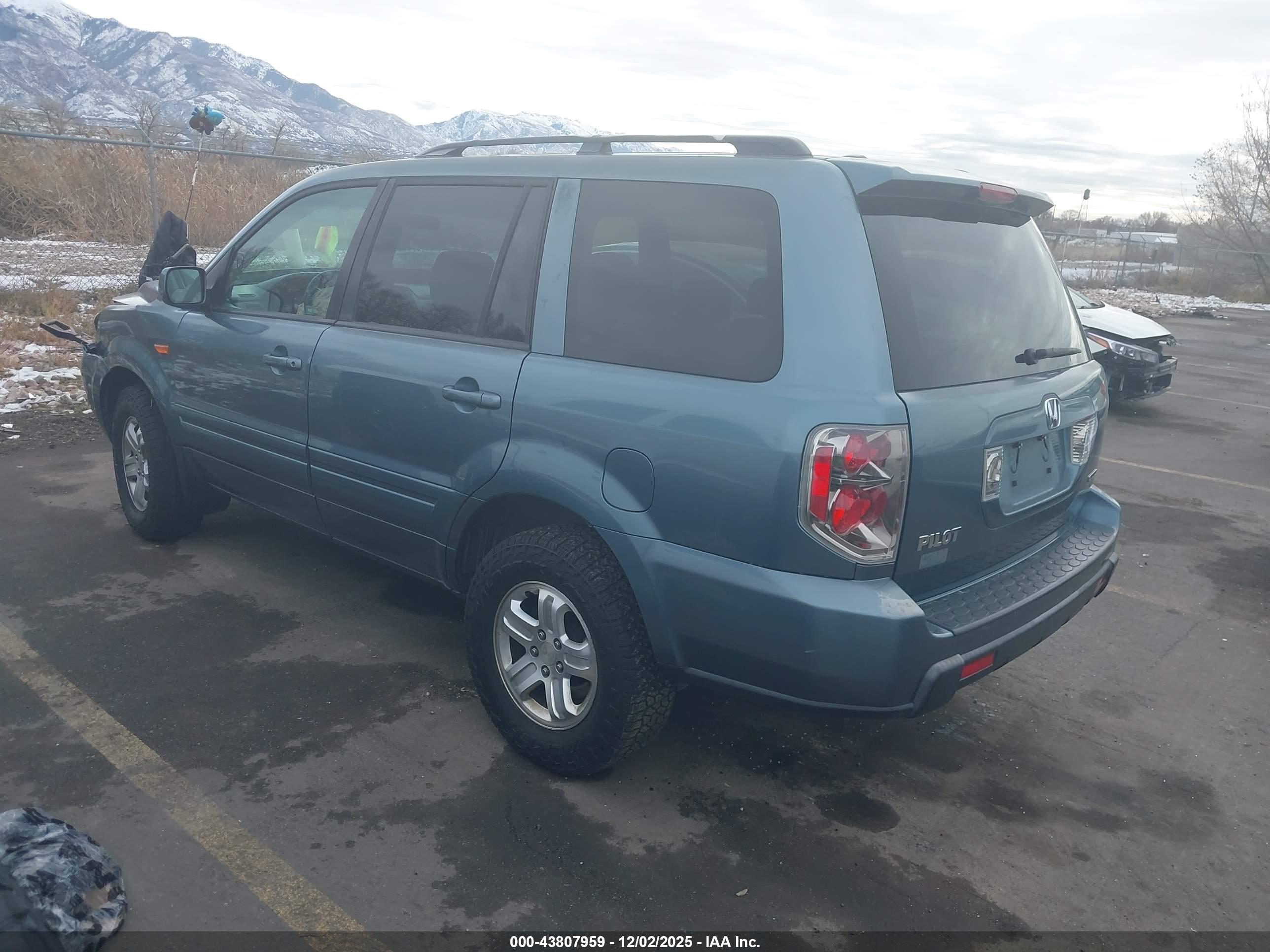 HONDA PILOT image 3