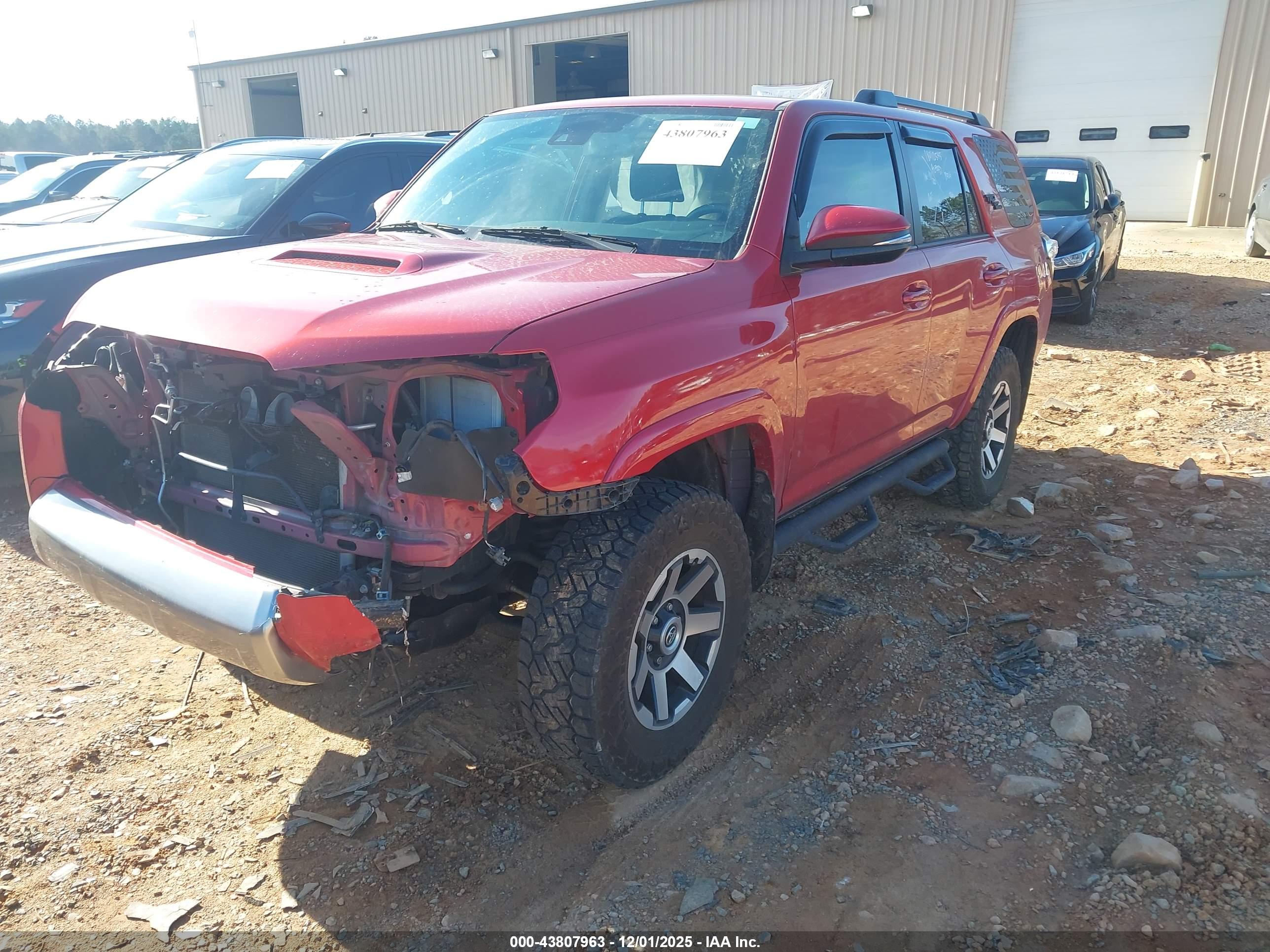 TOYOTA 4RUNNER image 2