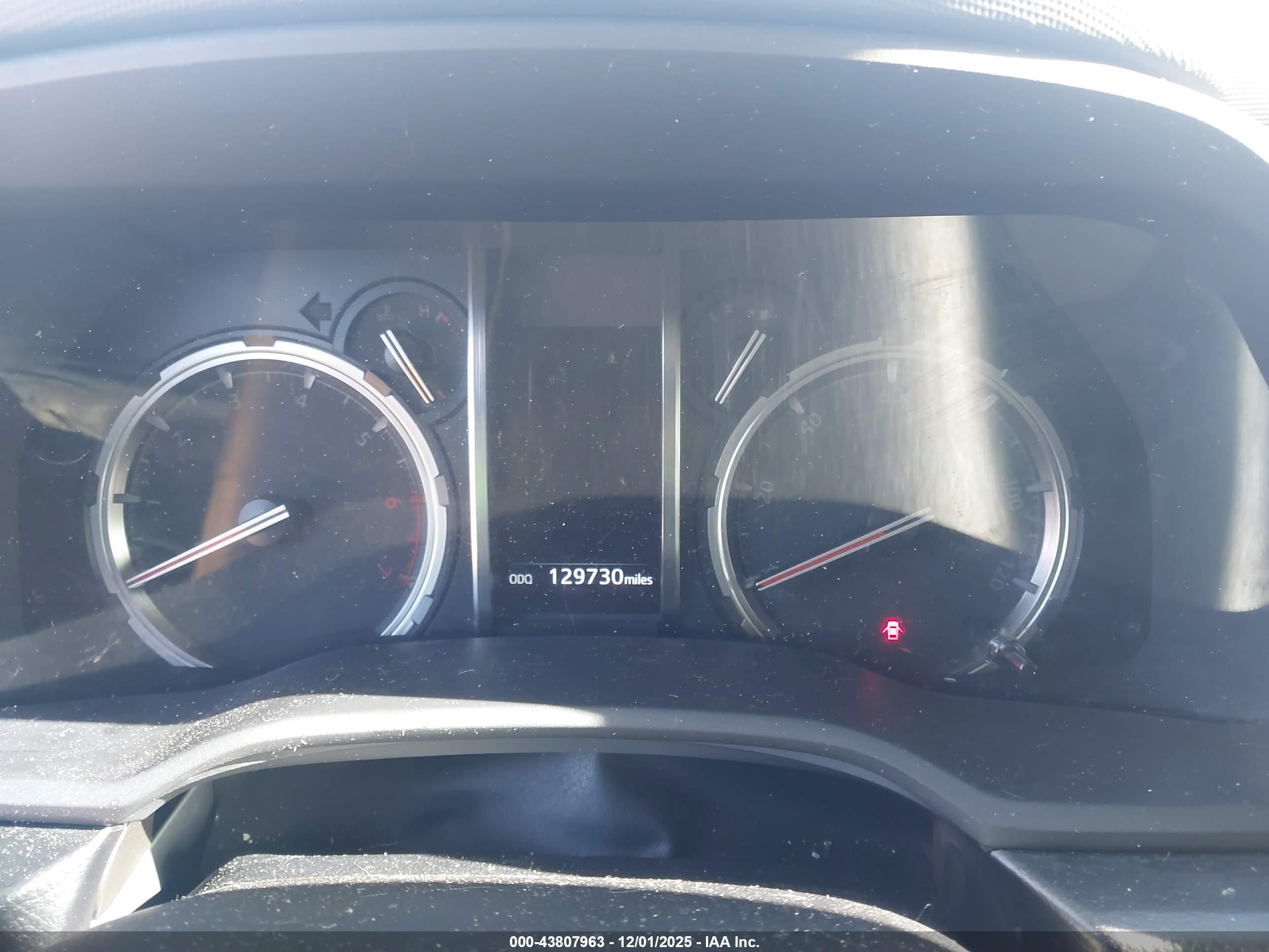 TOYOTA 4RUNNER image 7