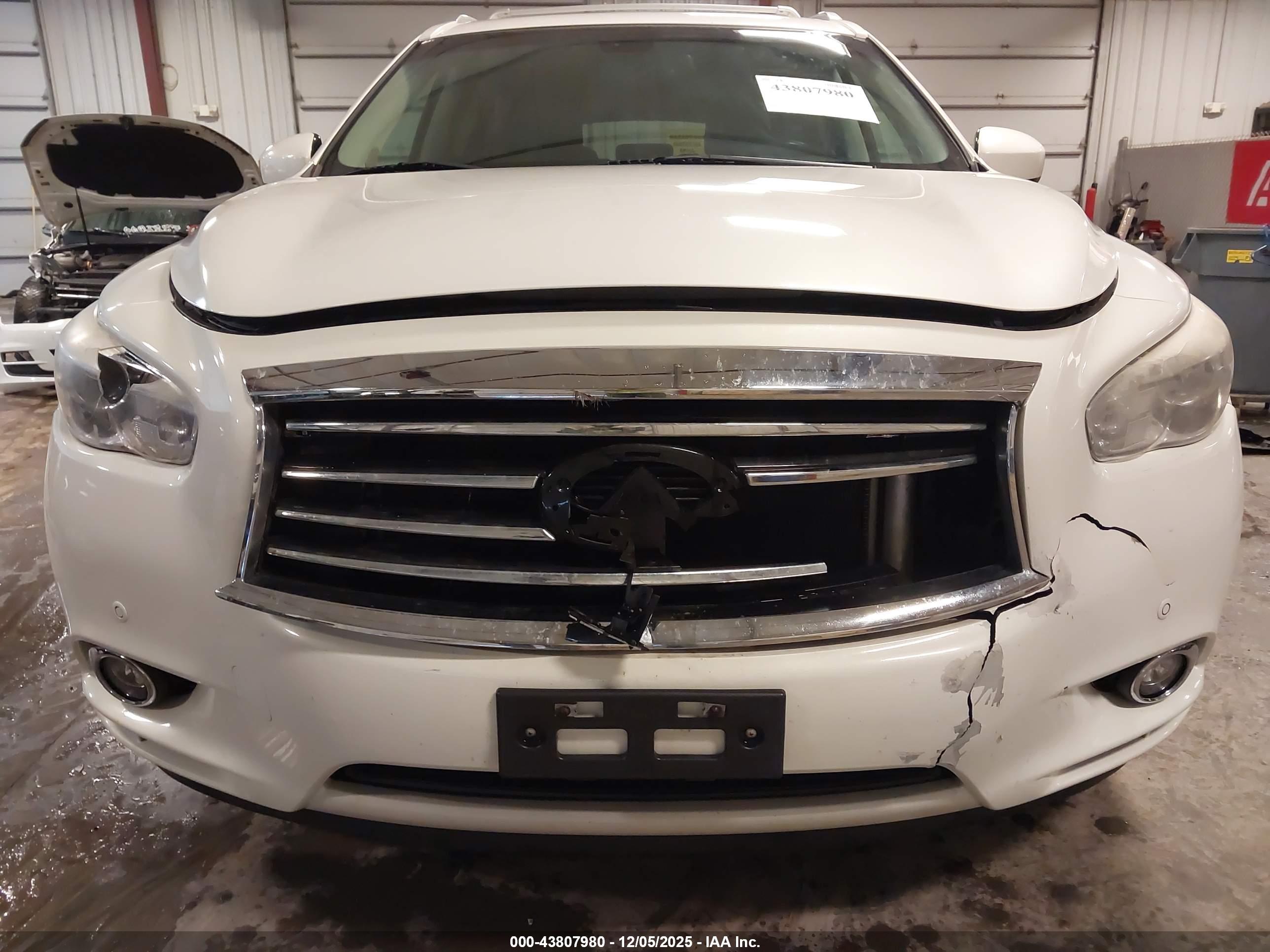 INFINITI QX60 image 6