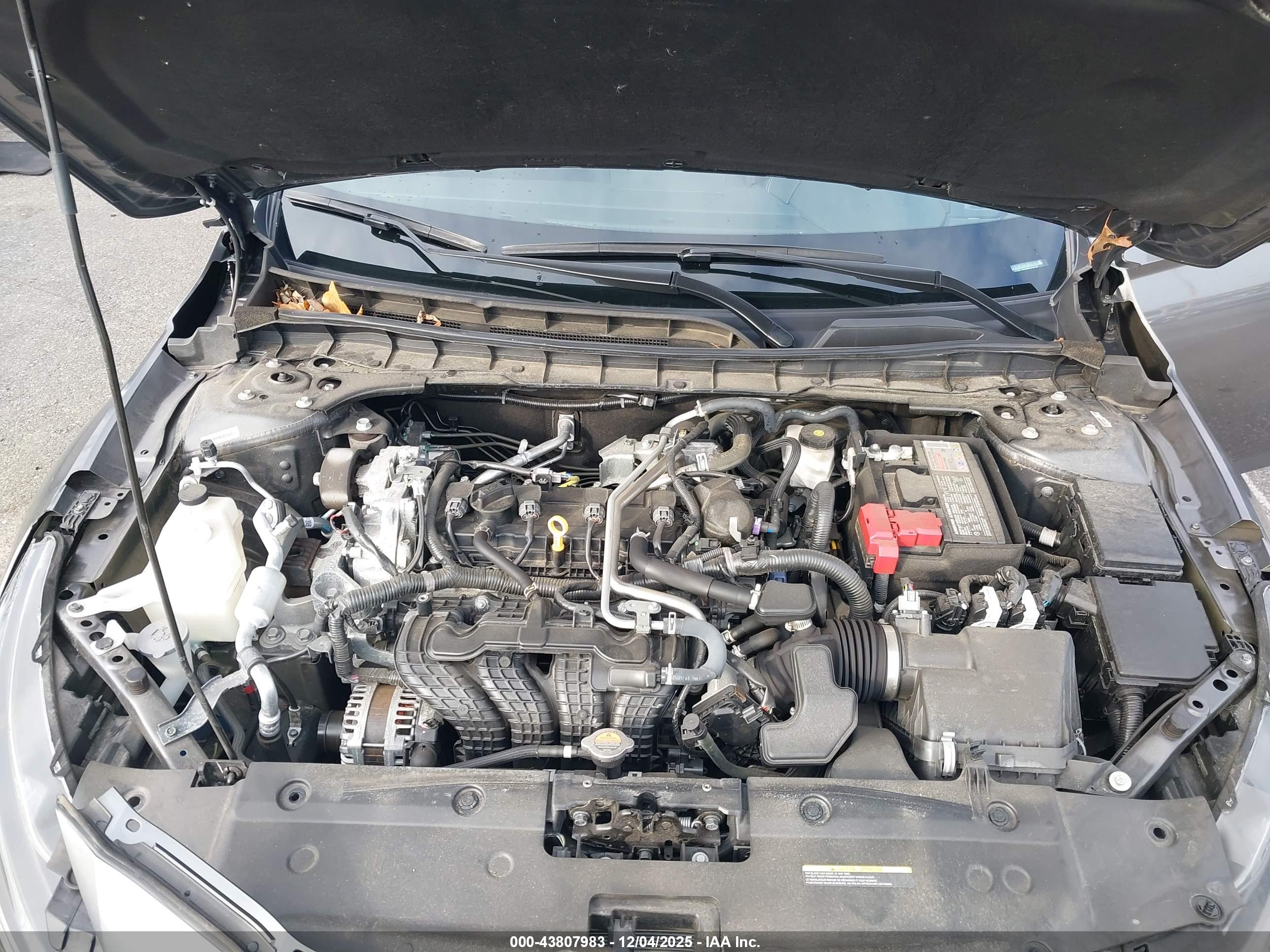 NISSAN ALTIMA image 10