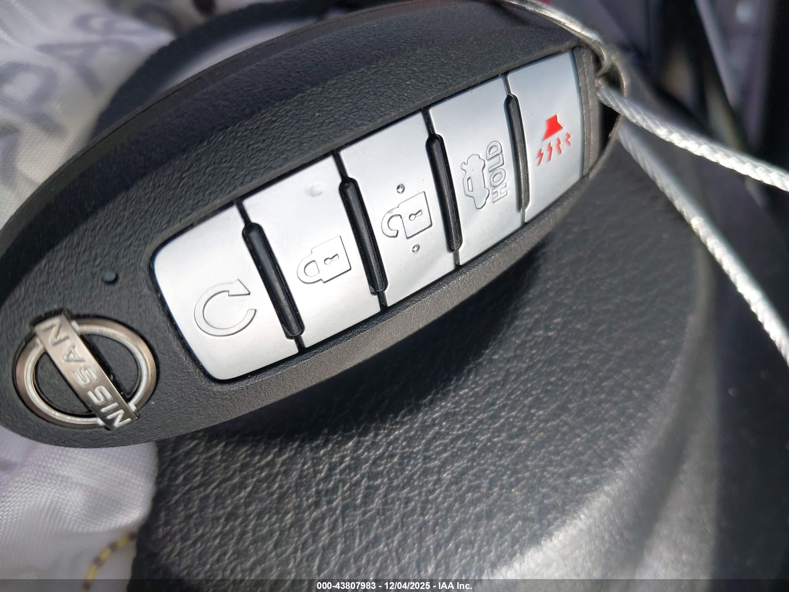 NISSAN ALTIMA image 11