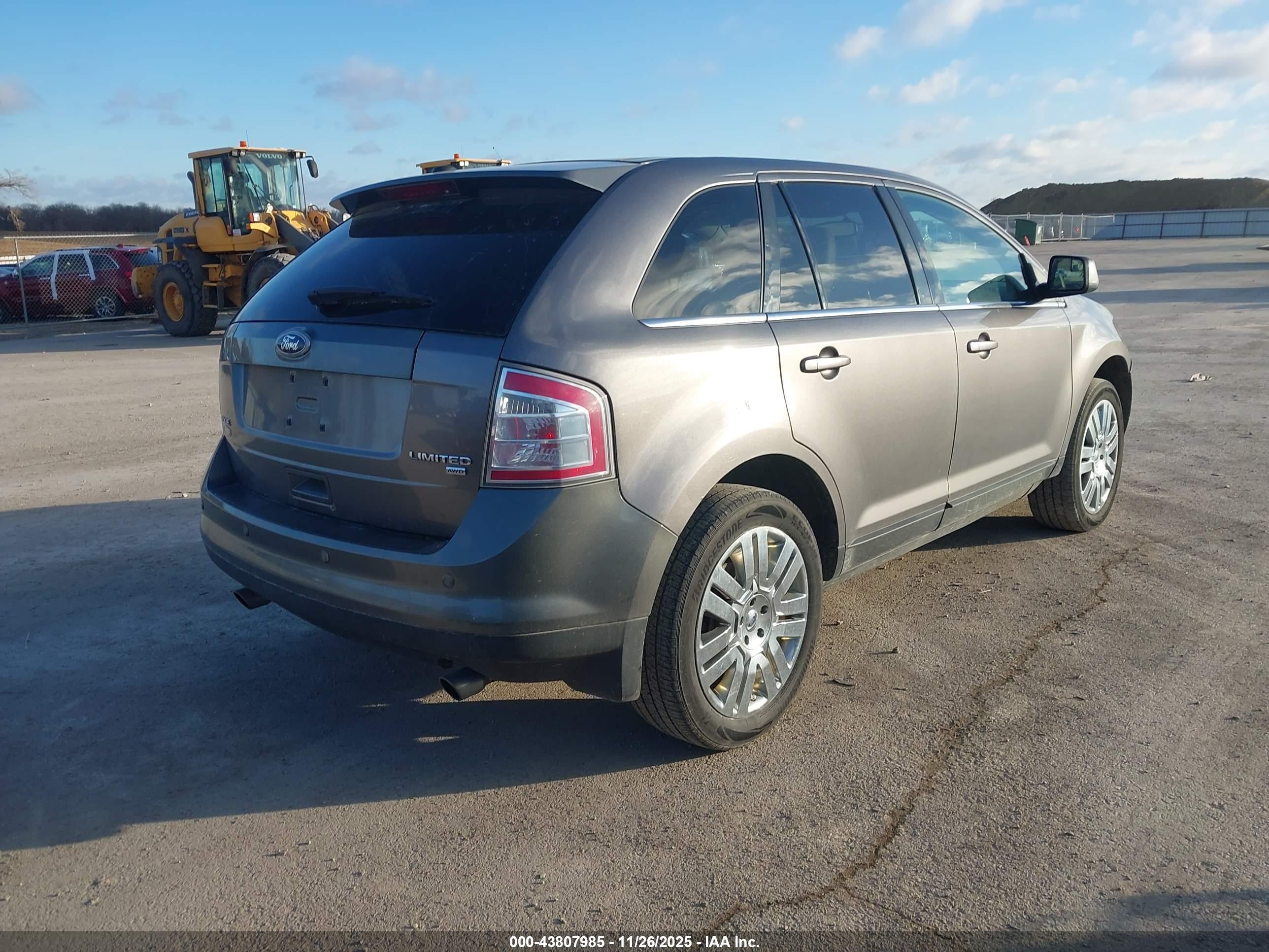FORD EDGE image 4