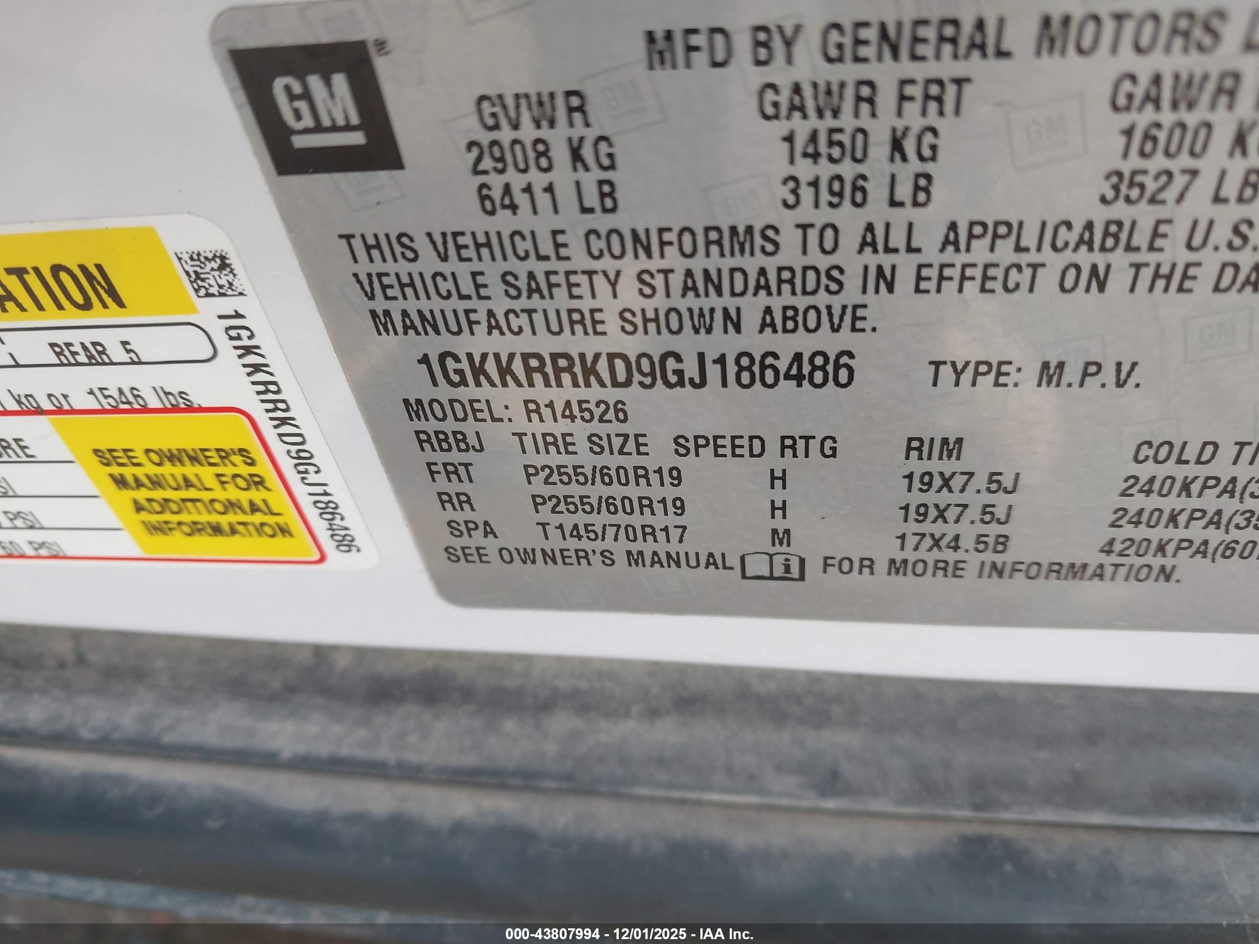 GMC ACADIA image 9