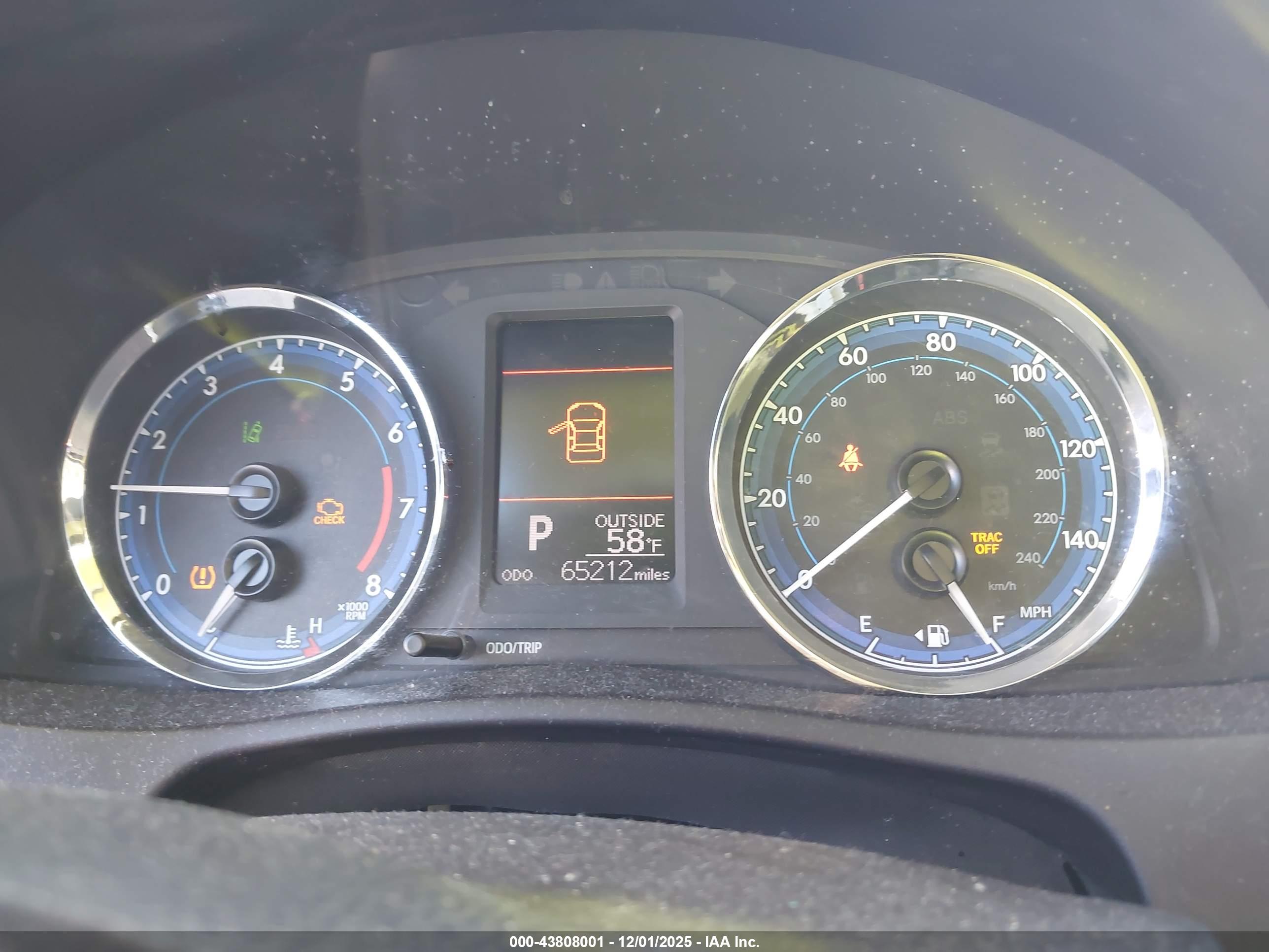 TOYOTA COROLLA image 7