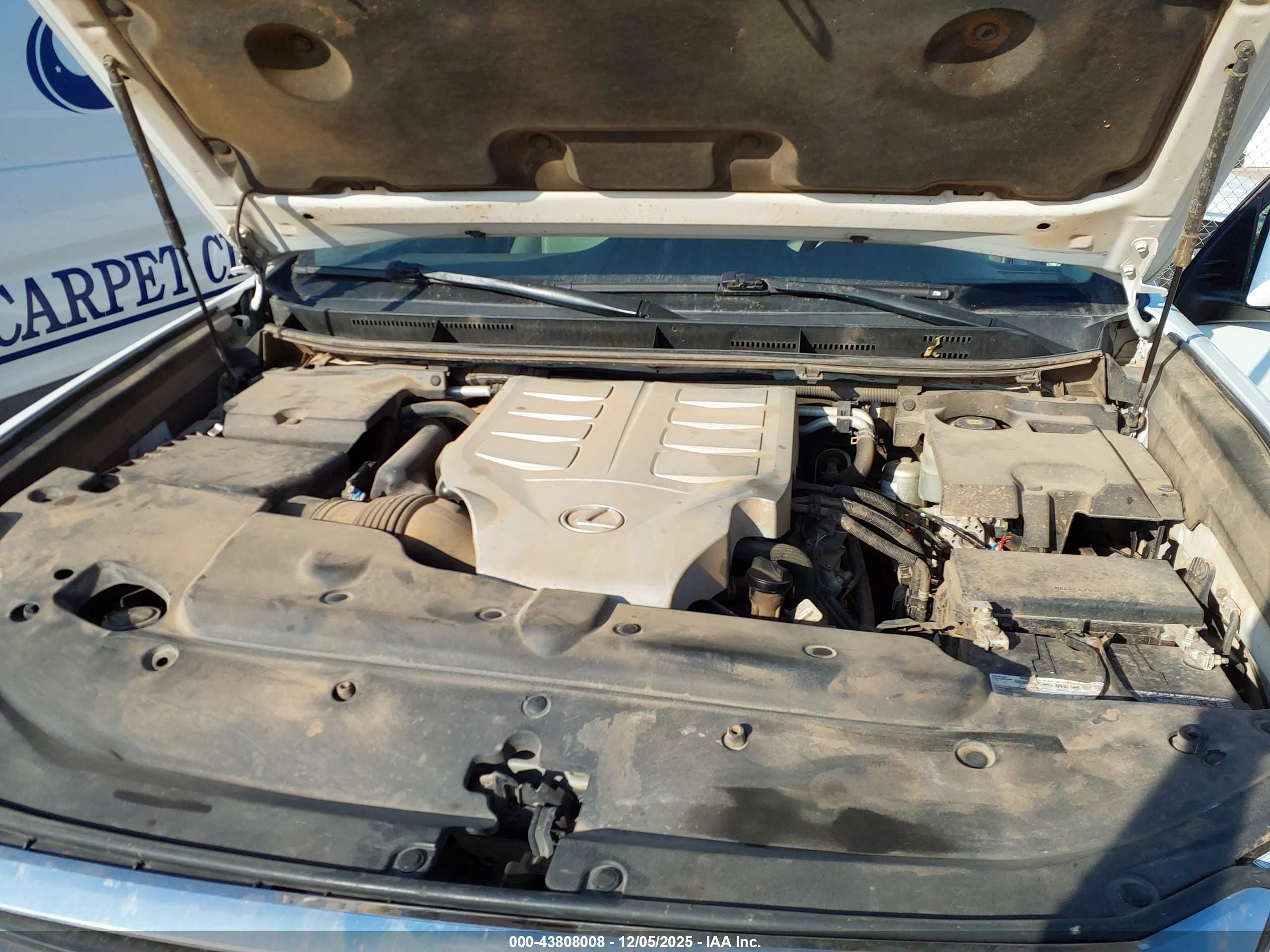 LEXUS GX image 10