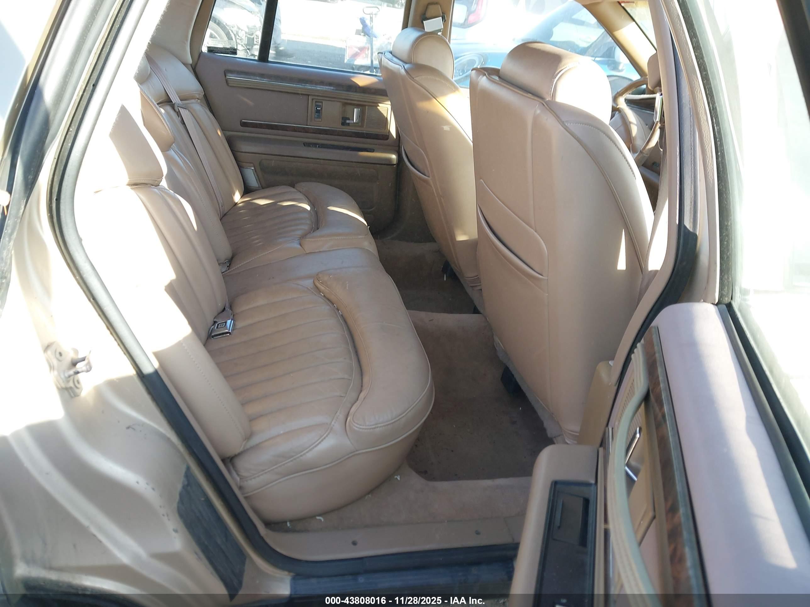 BUICK ROADMASTER image 8