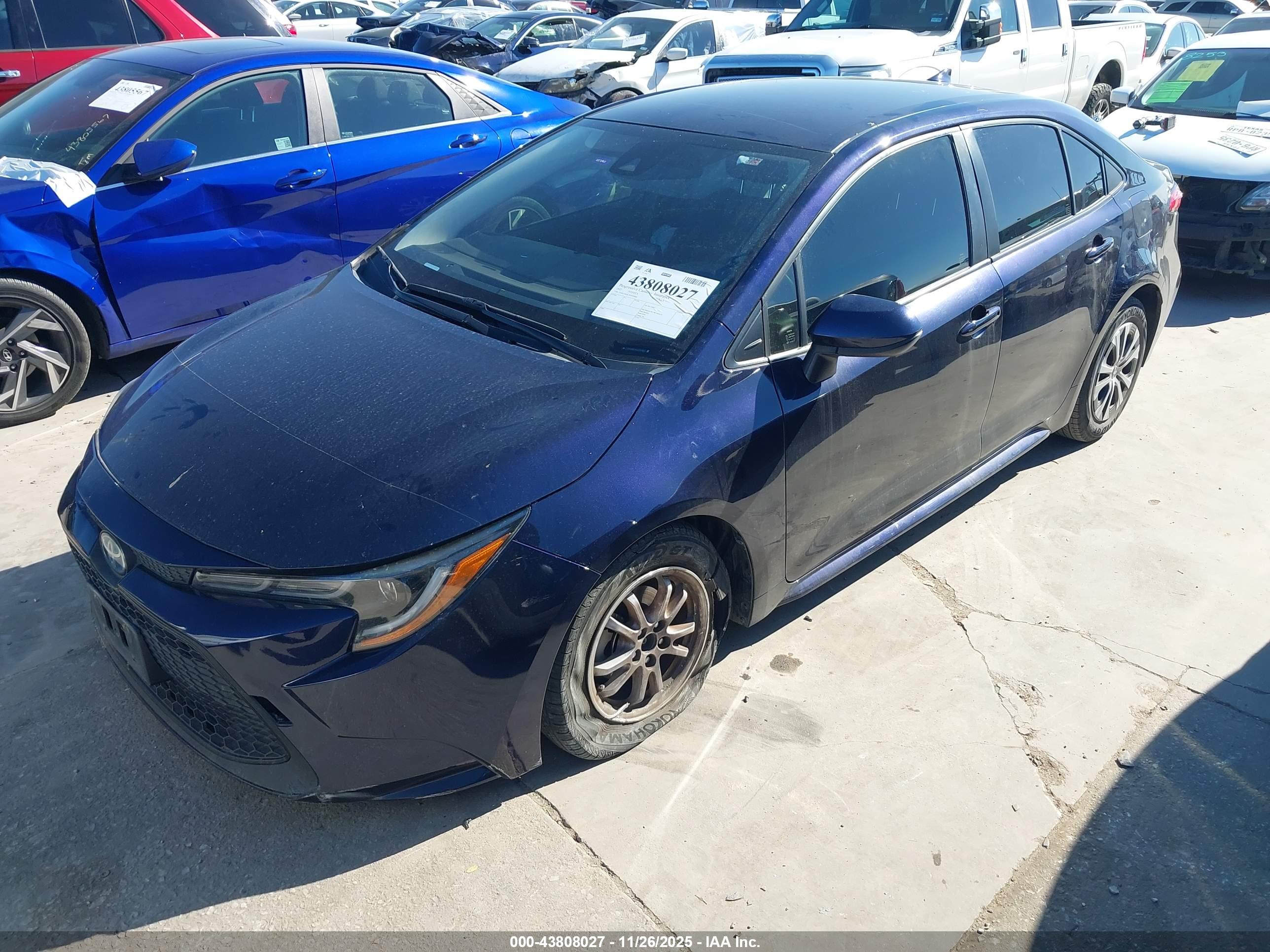 TOYOTA COROLLA image 2