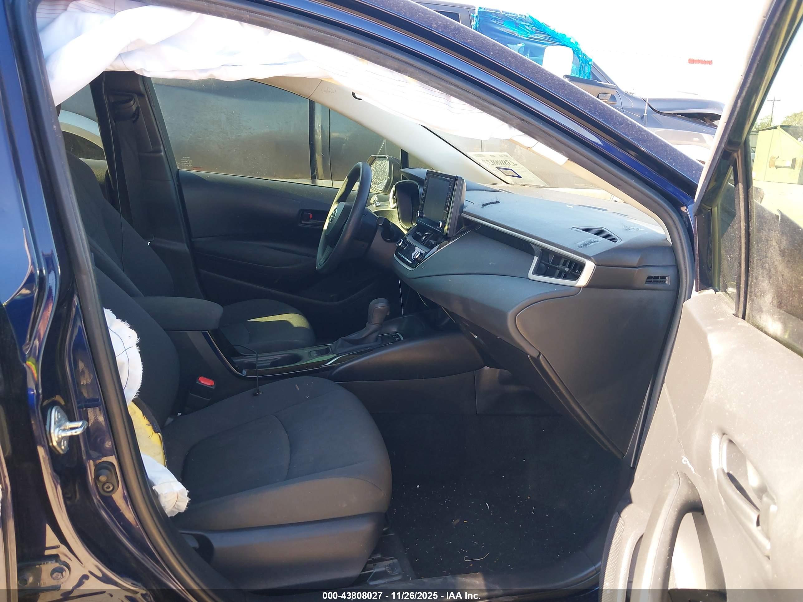 TOYOTA COROLLA image 5