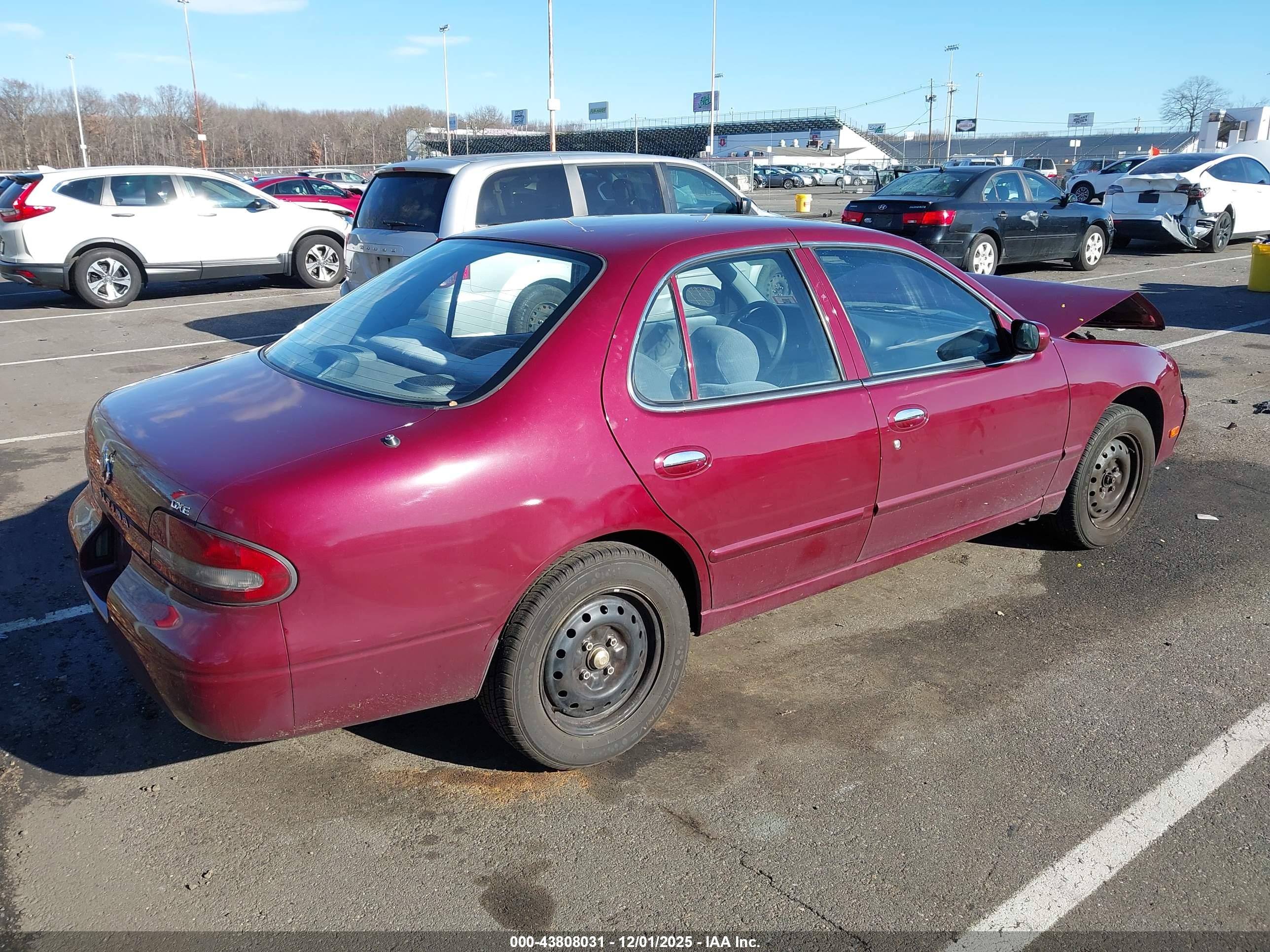 NISSAN ALTIMA image 4