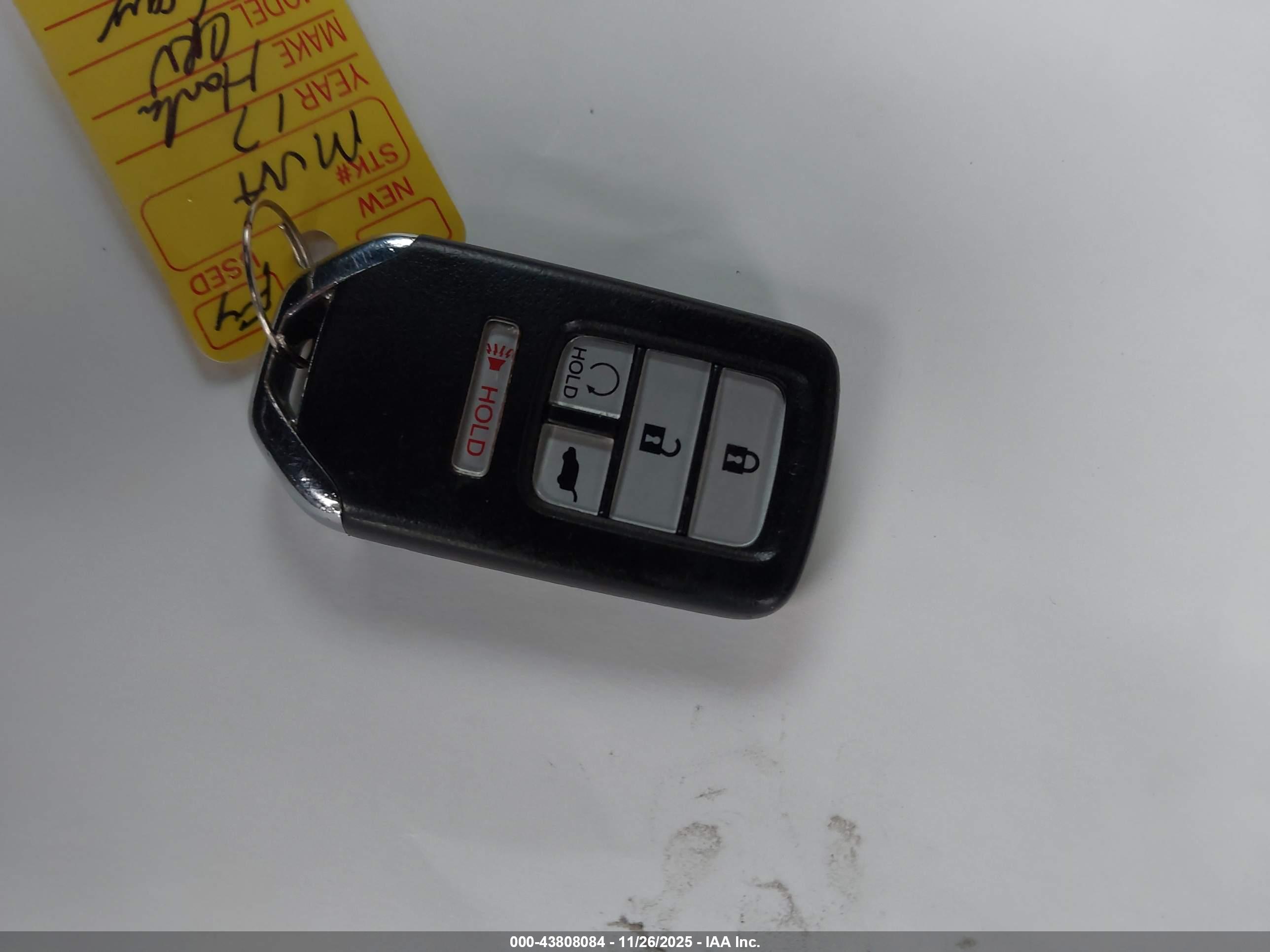 HONDA CR-V image 11