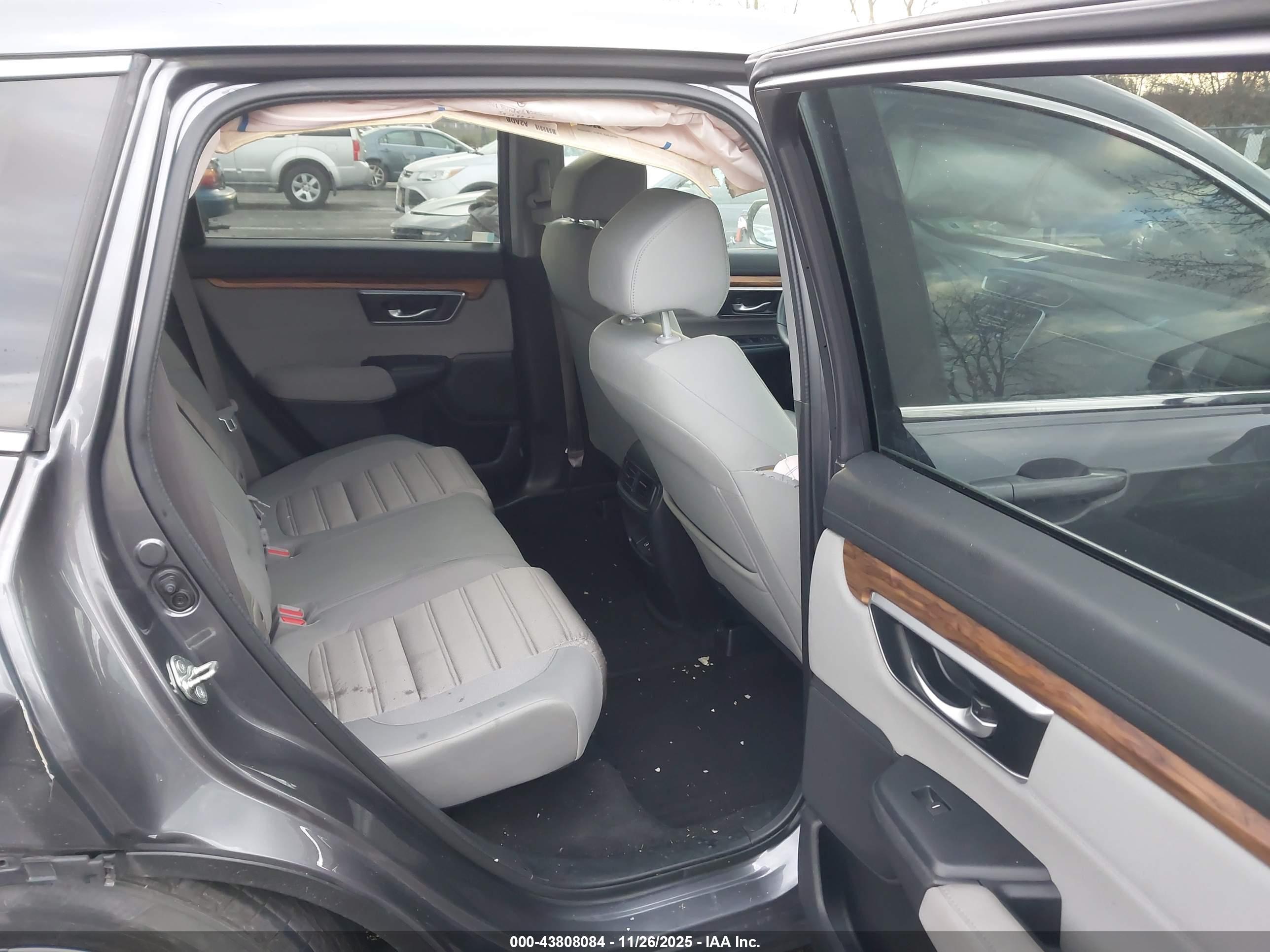 HONDA CR-V image 8