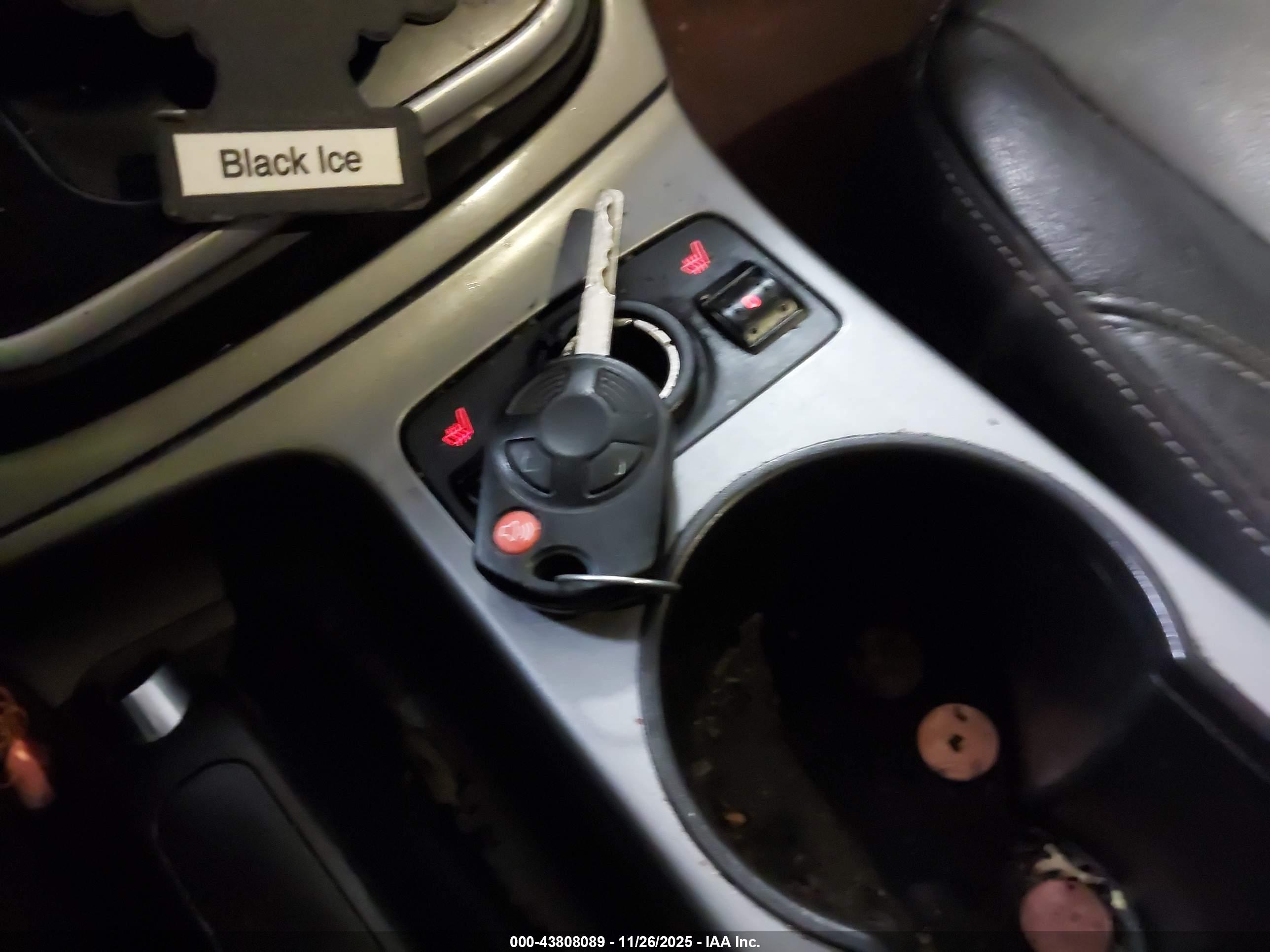FORD ESCAPE image 11