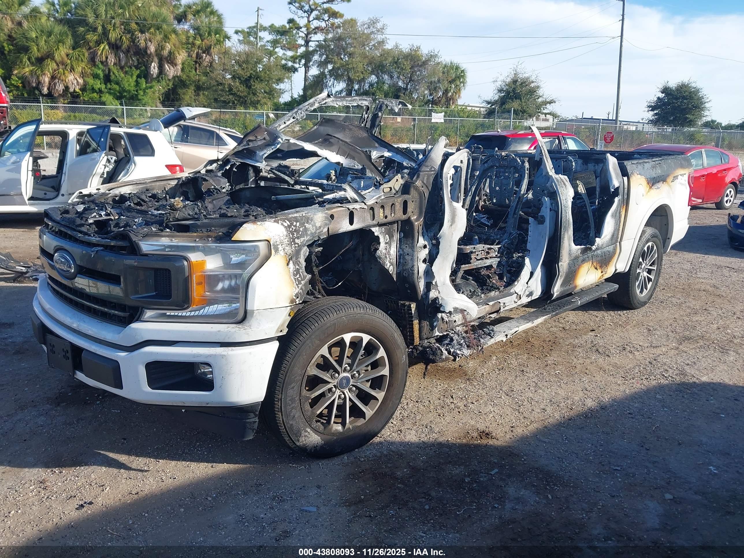 FORD F-150 image 2