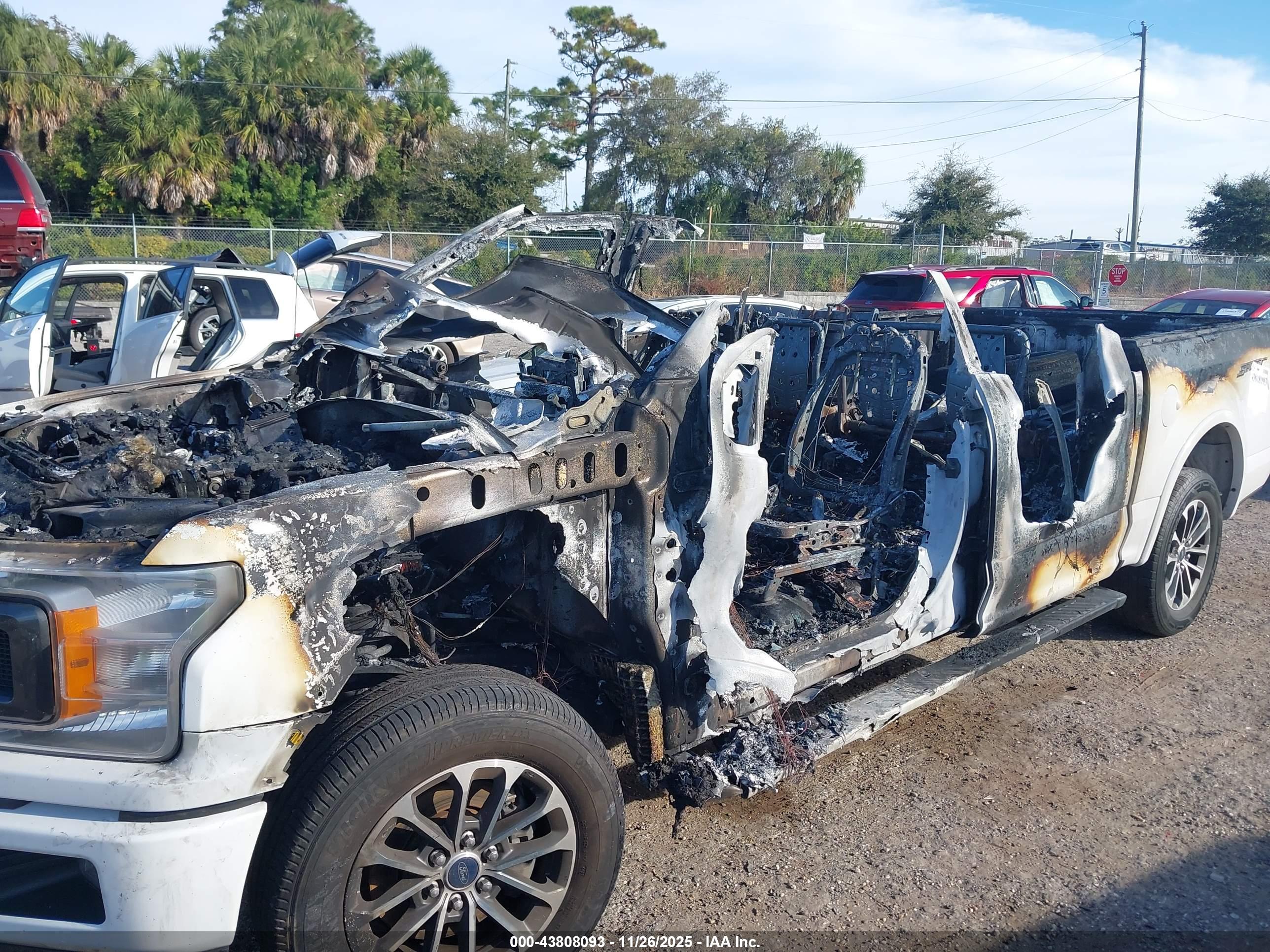 FORD F-150 image 6