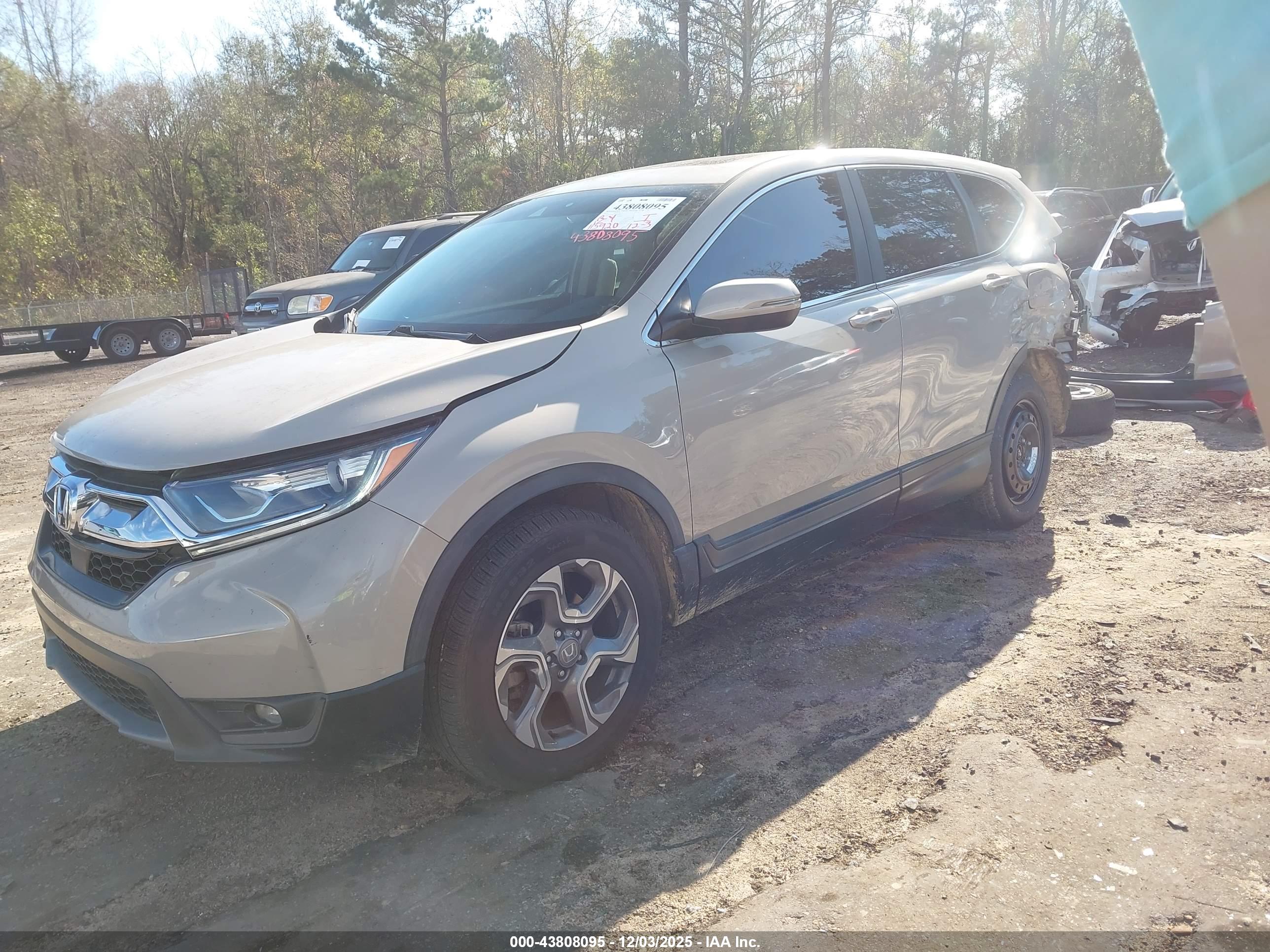 HONDA CR-V image 2