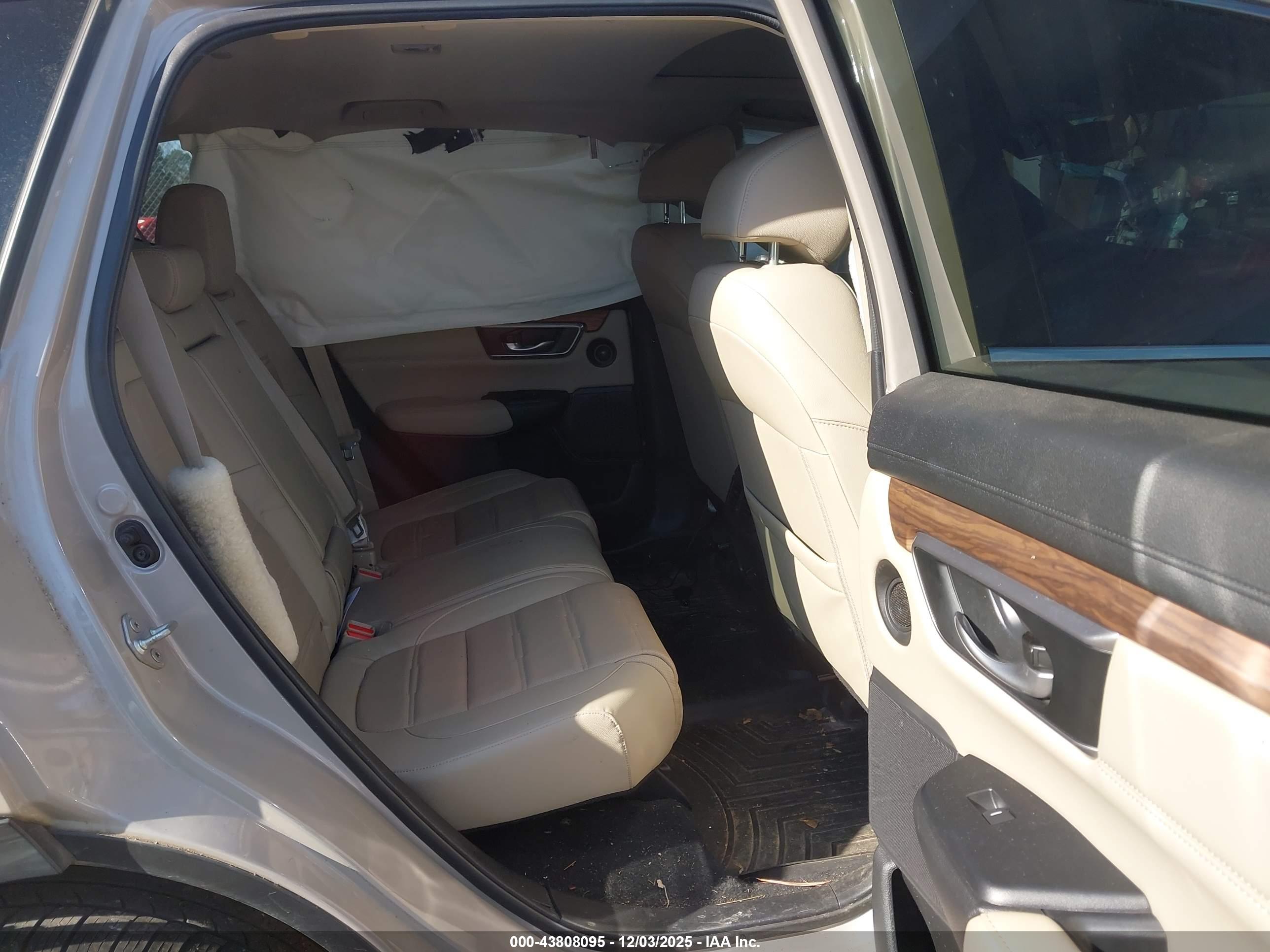 HONDA CR-V image 8