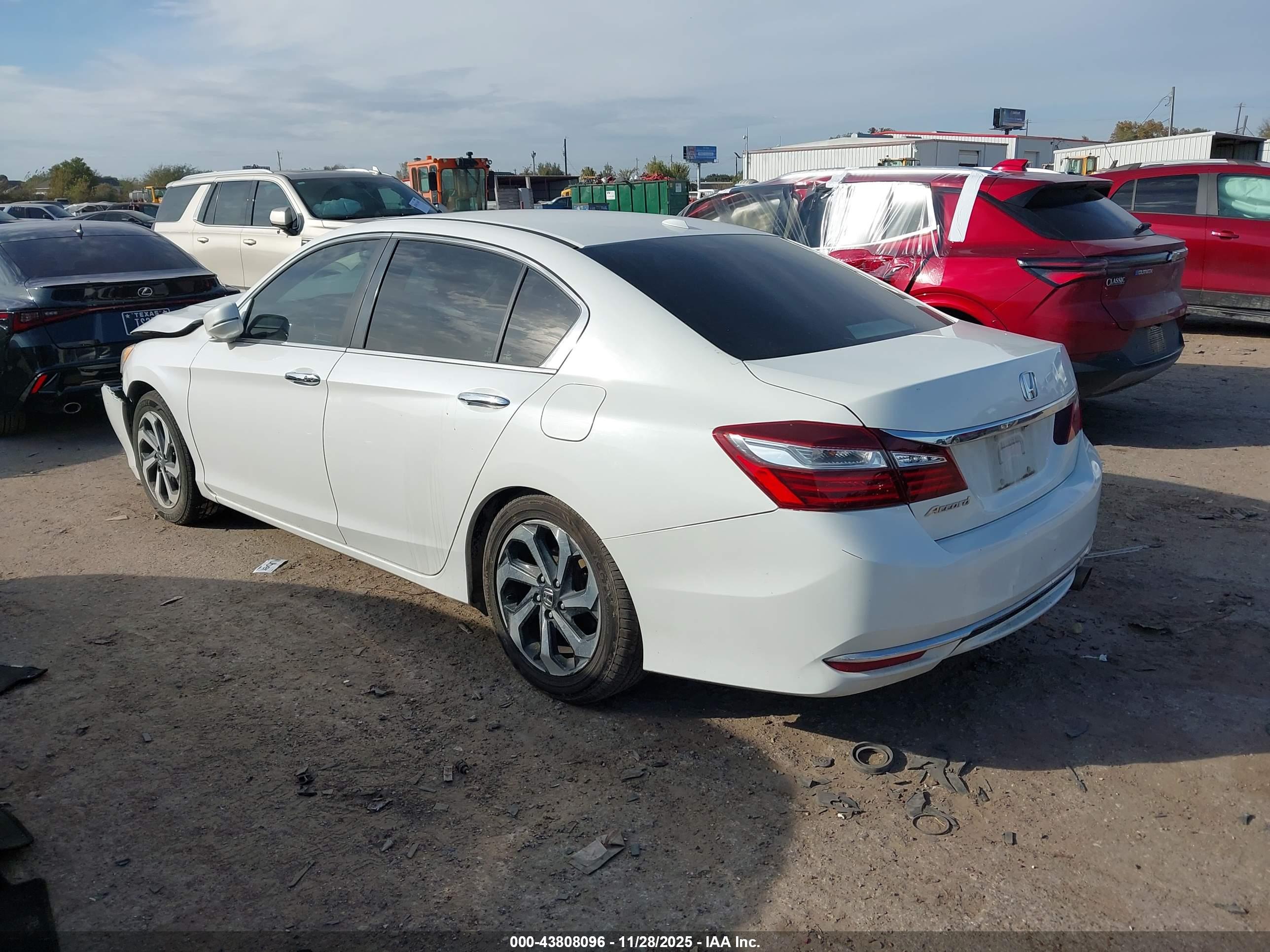 HONDA ACCORD image 3