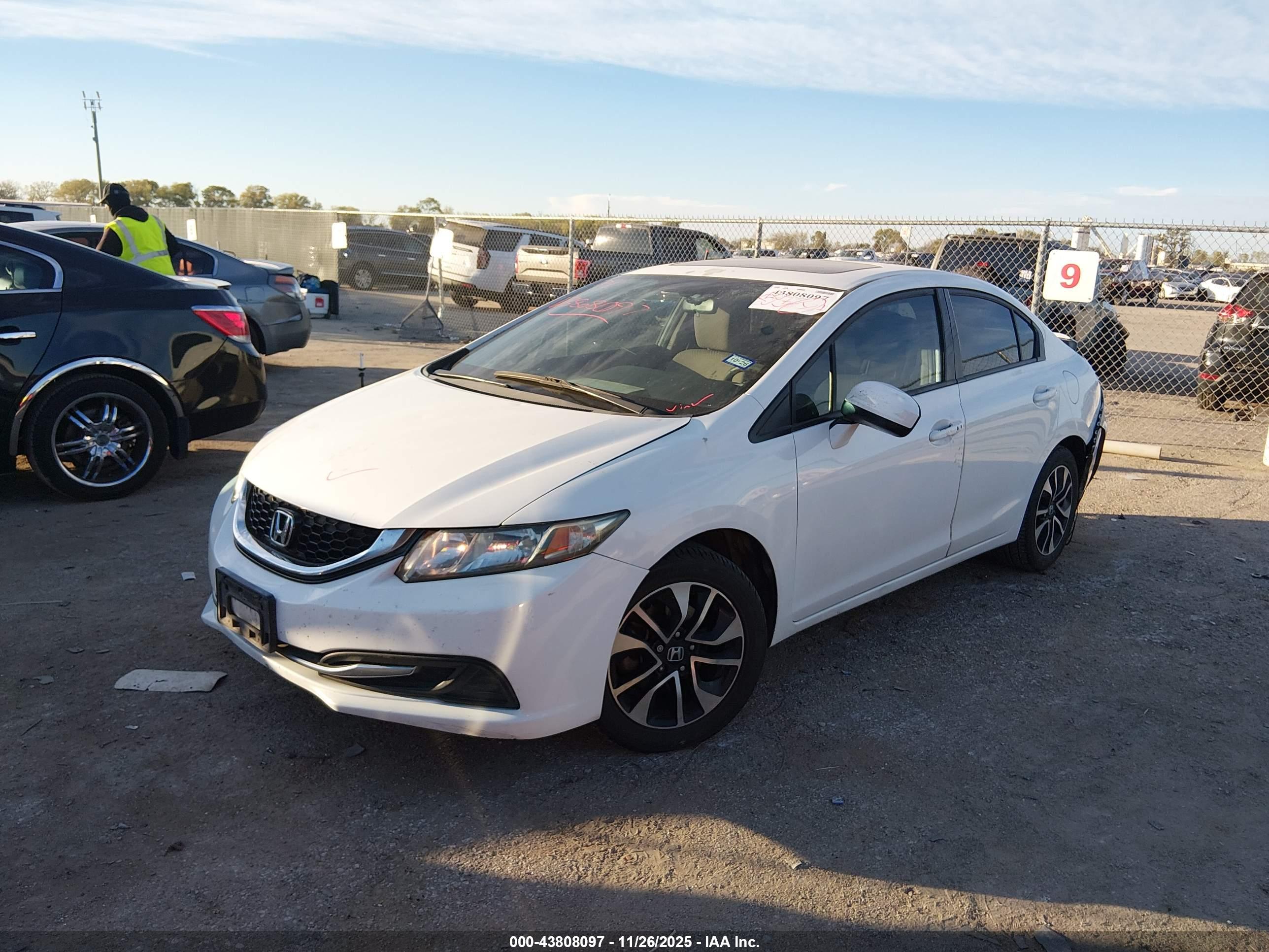 HONDA CIVIC image 2