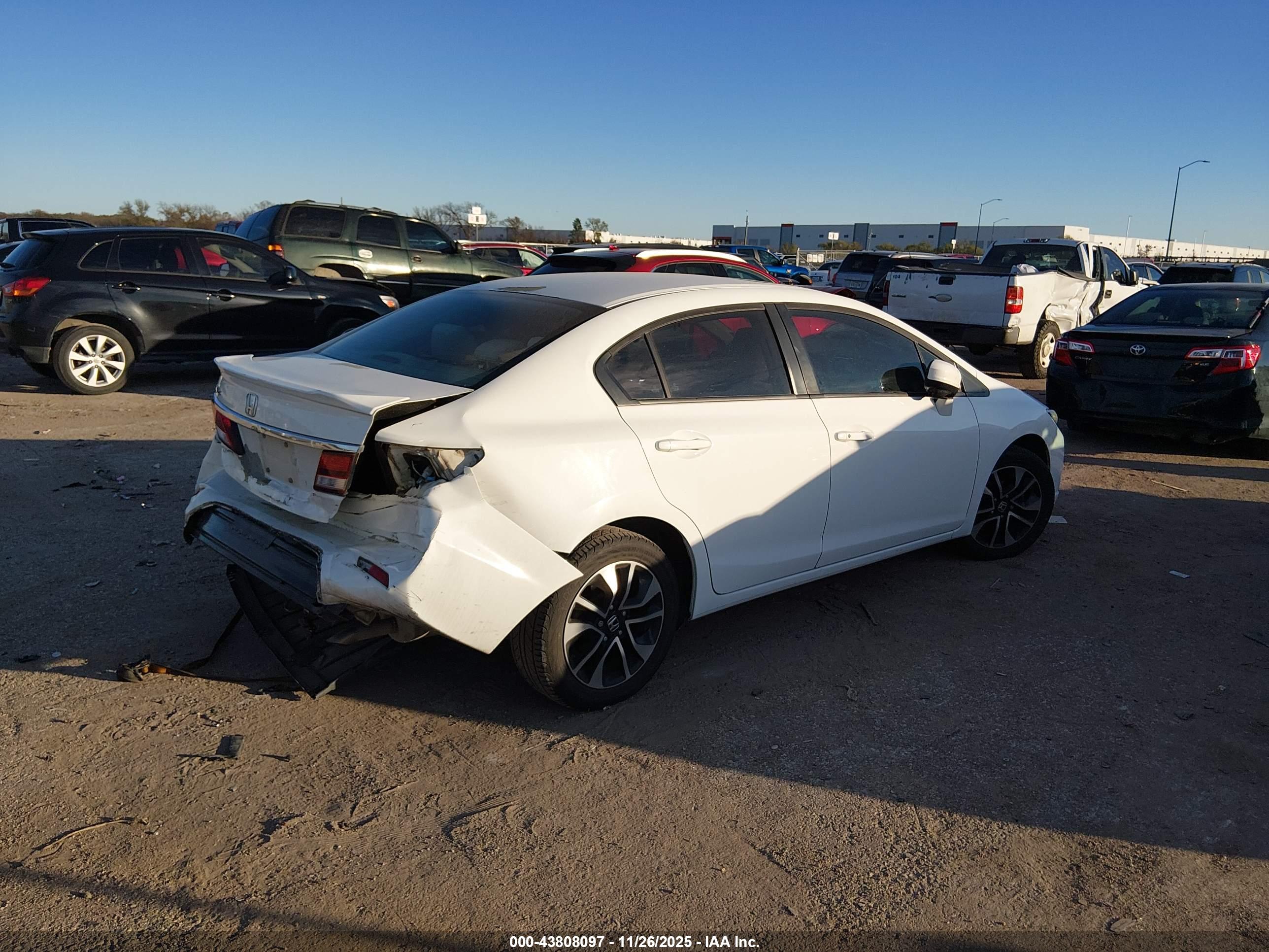 HONDA CIVIC image 4