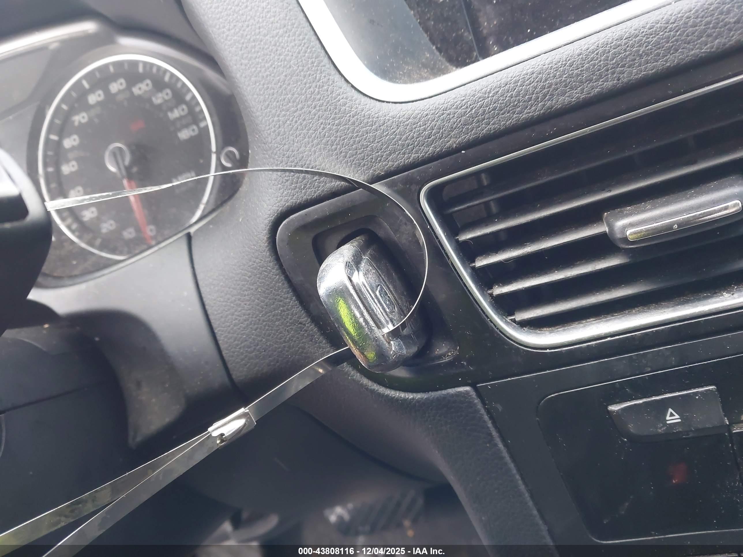AUDI Q5 image 11