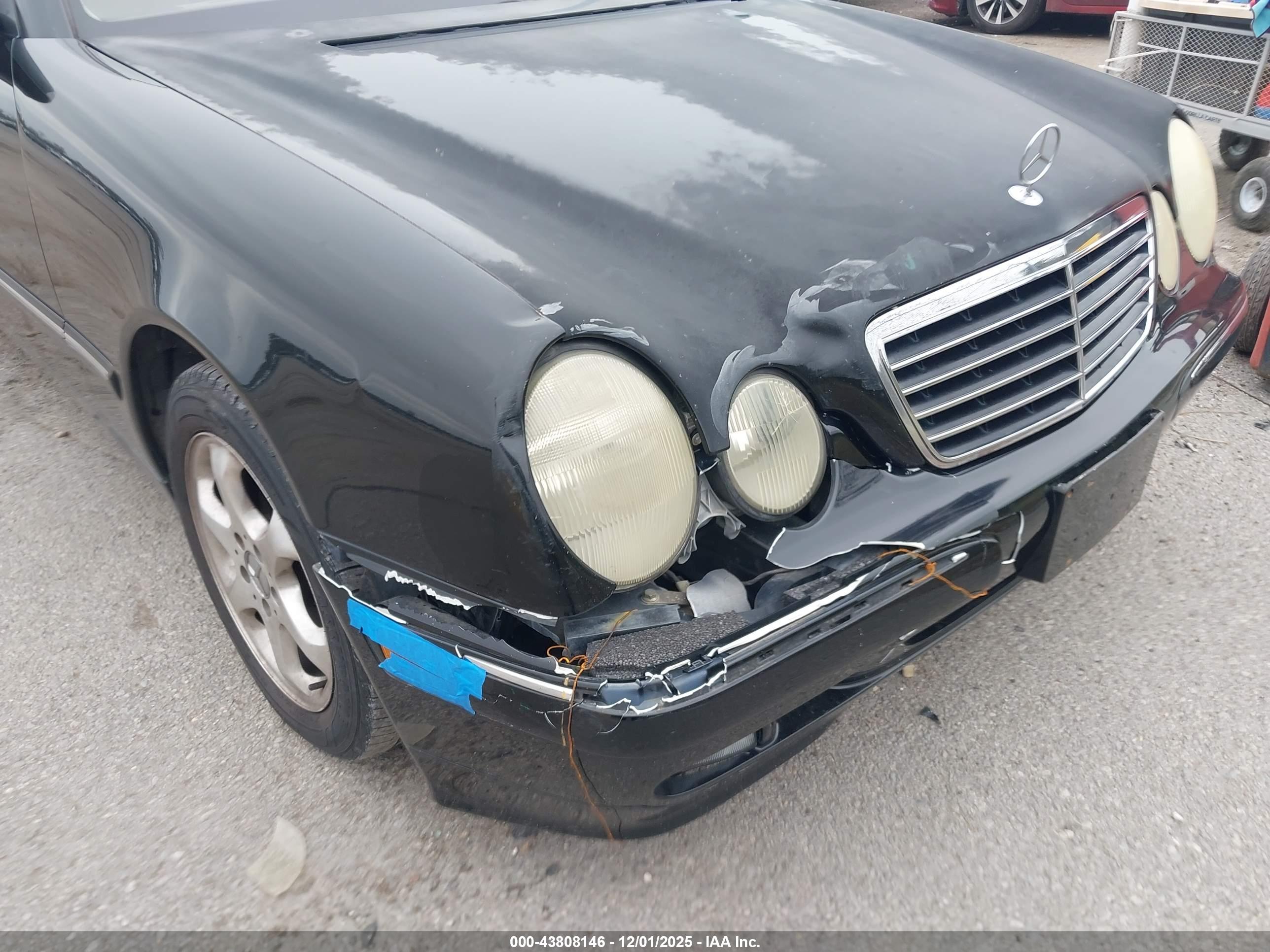 MERCEDES-BENZ E image 6