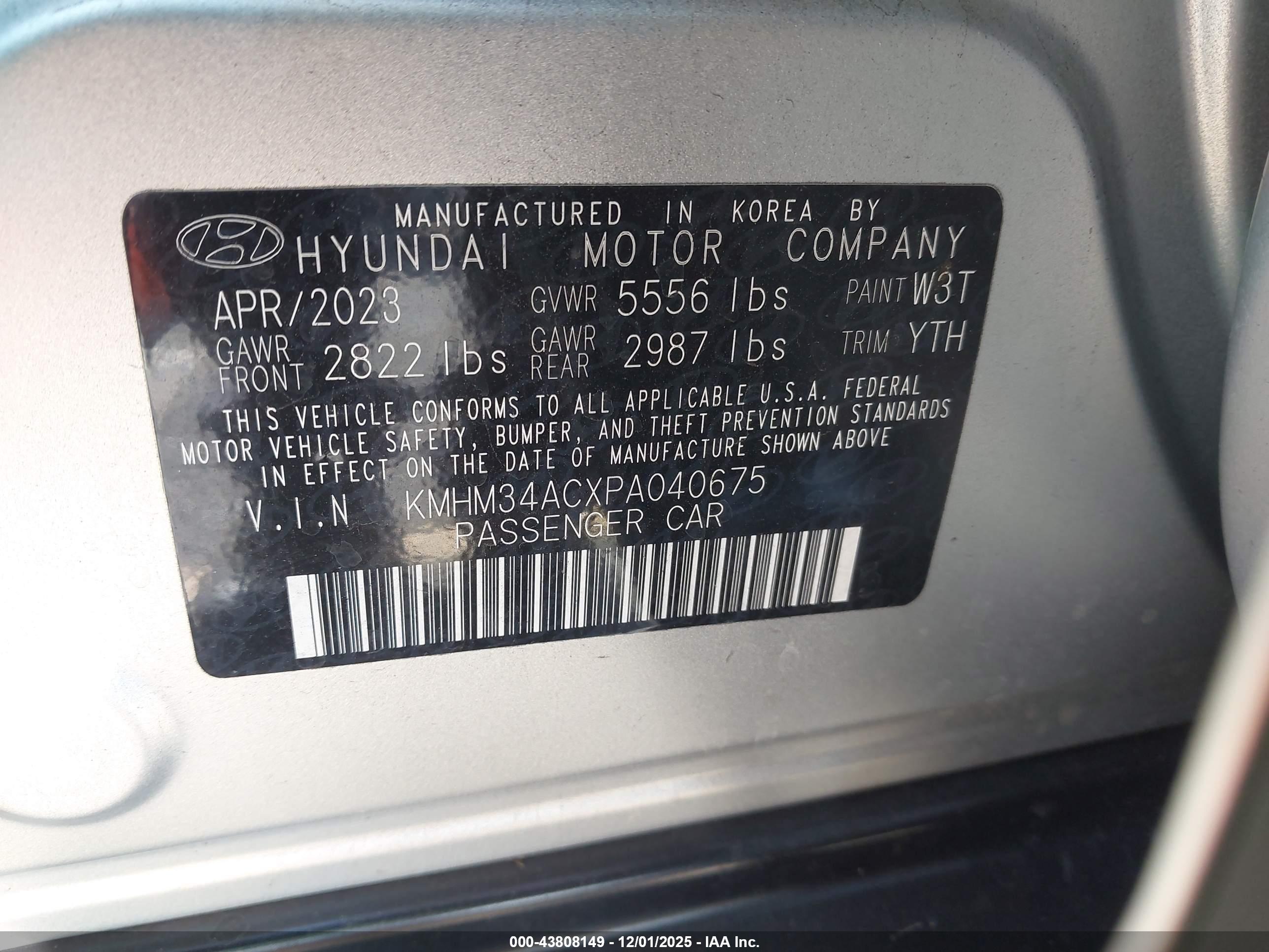 HYUNDAI IONIQ image 9
