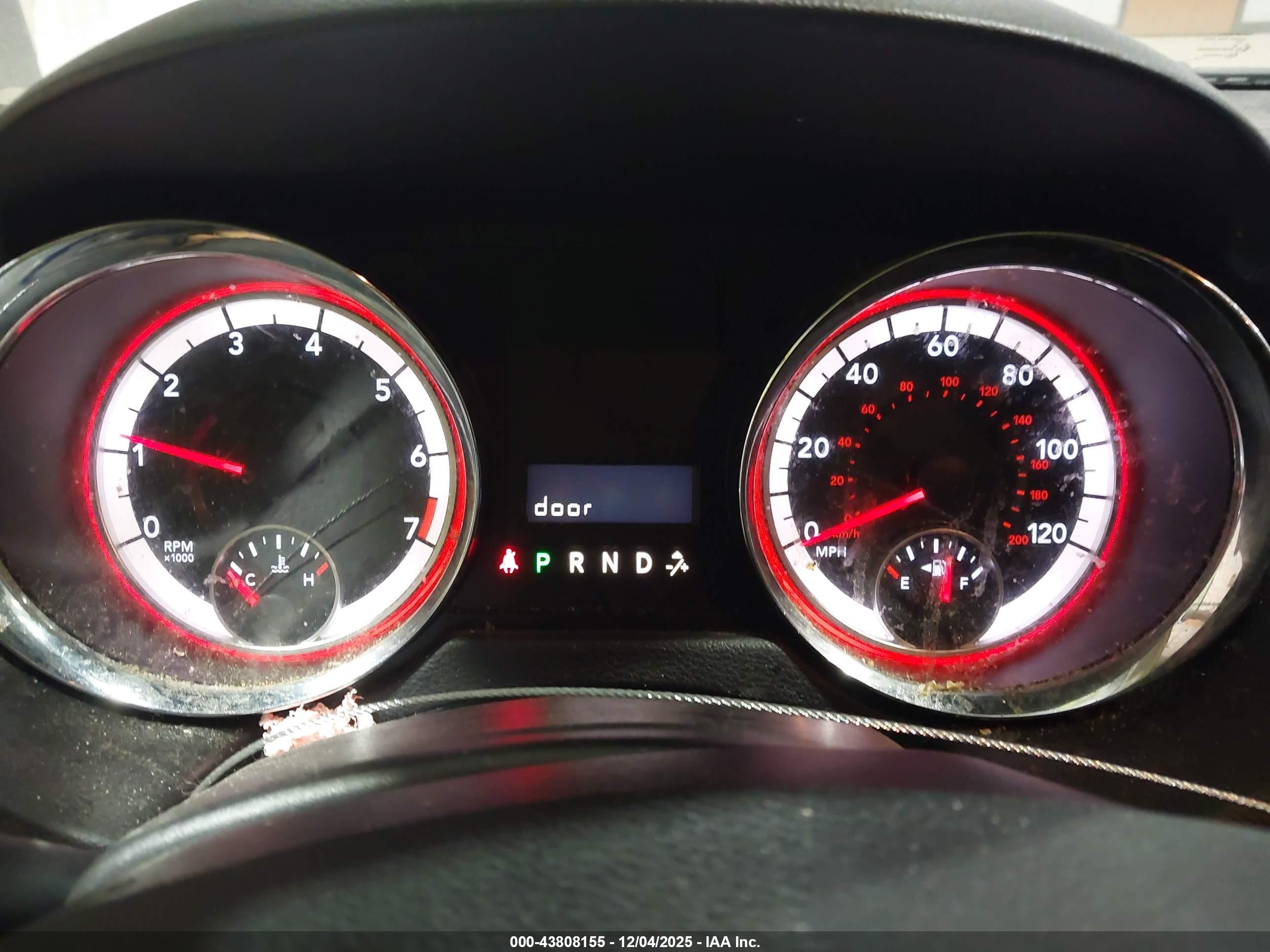 DODGE GRAND image 7