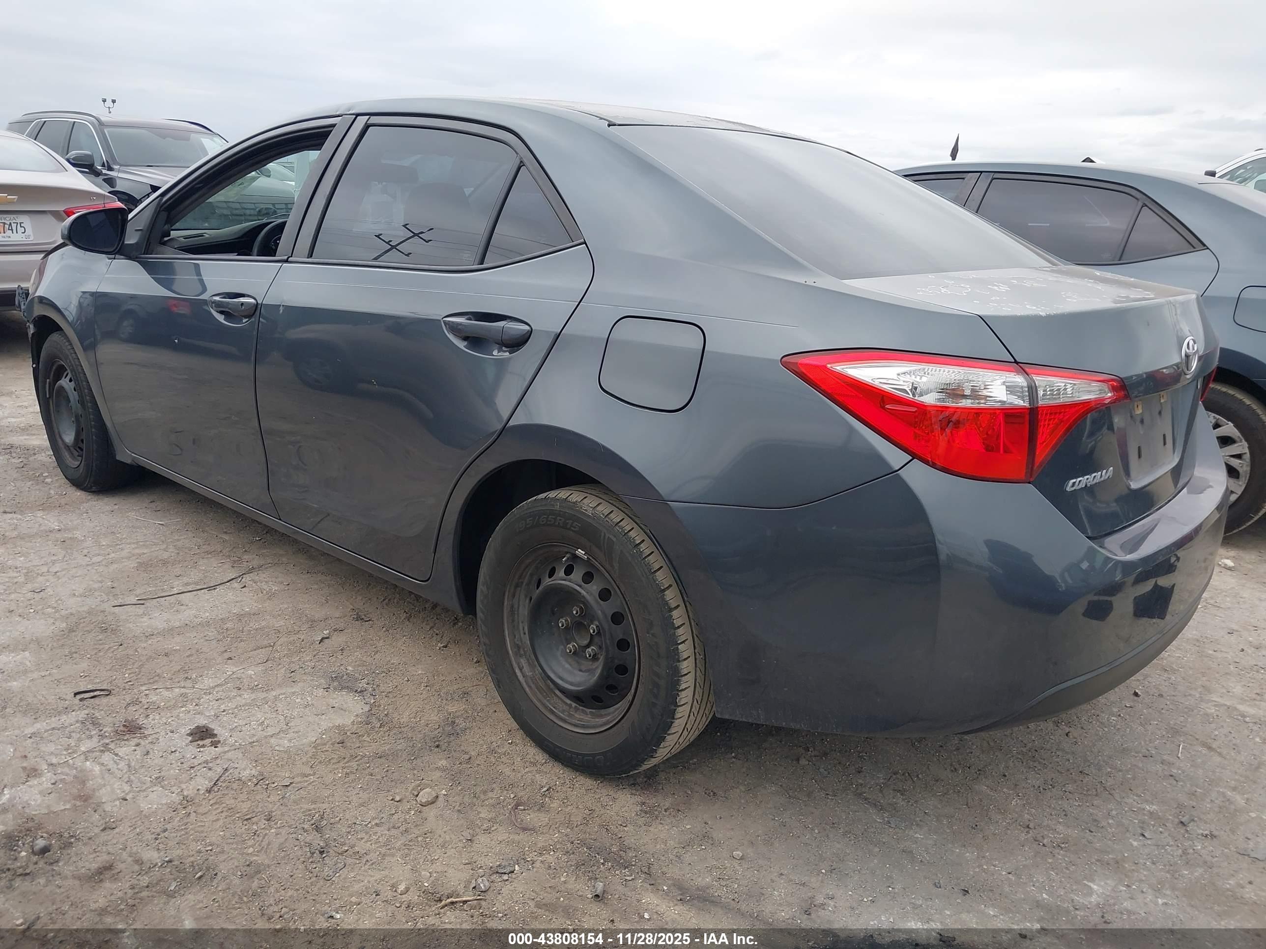 TOYOTA COROLLA image 3