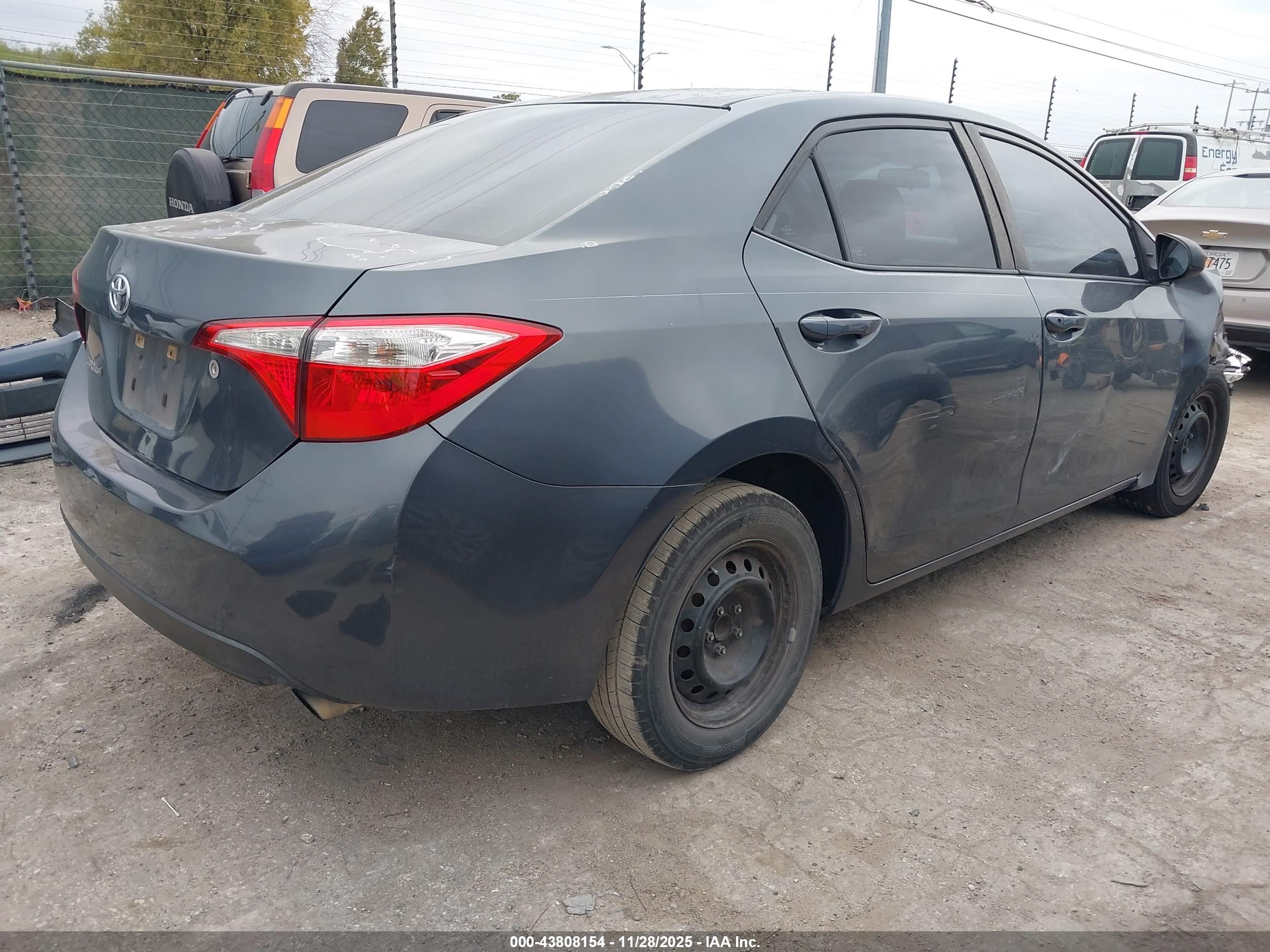 TOYOTA COROLLA image 4
