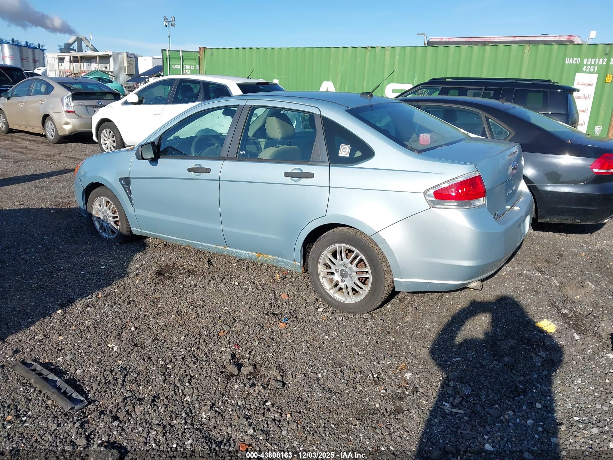 FORD FOCUS image 3