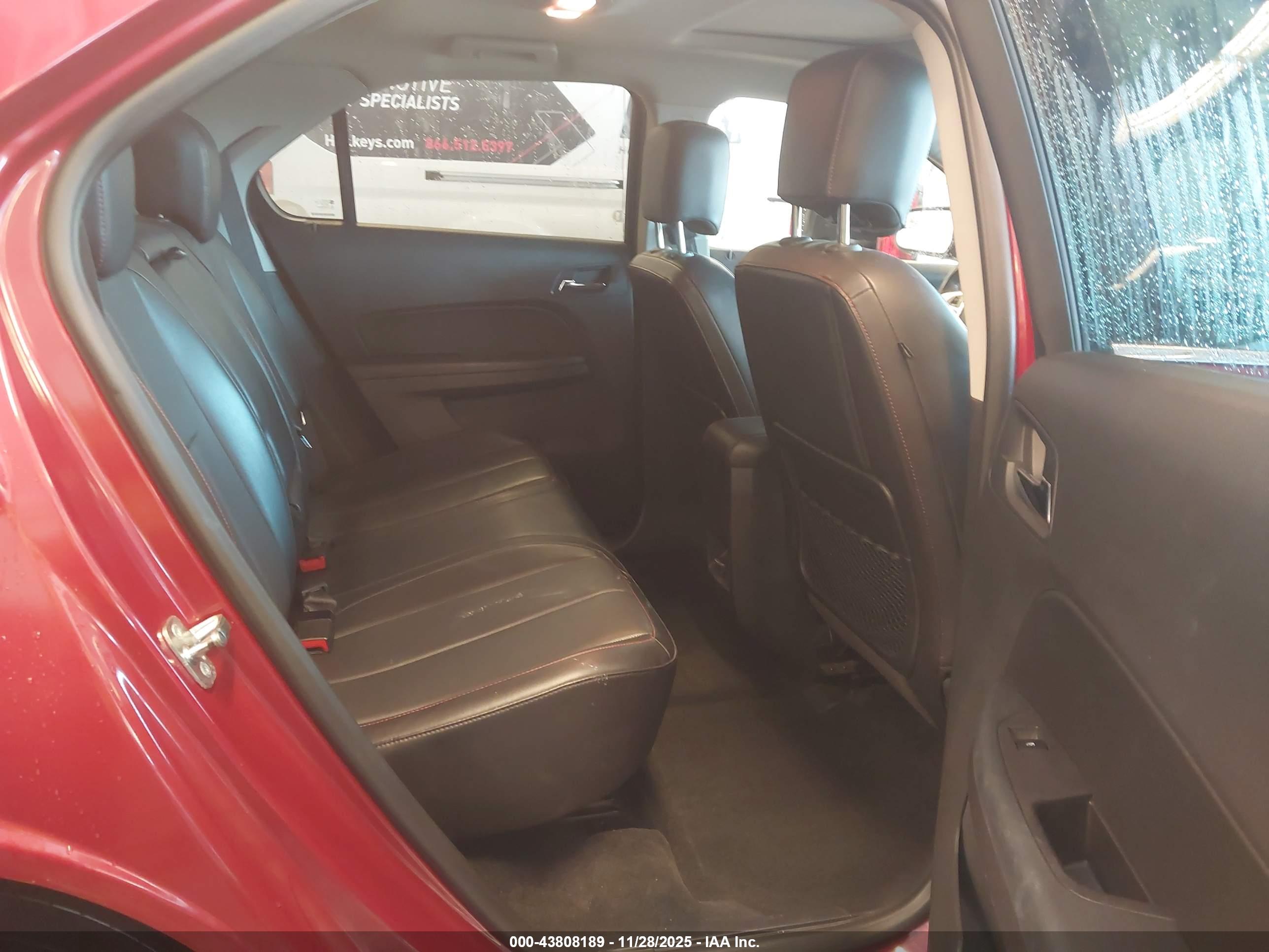 CHEVROLET EQUINOX image 8