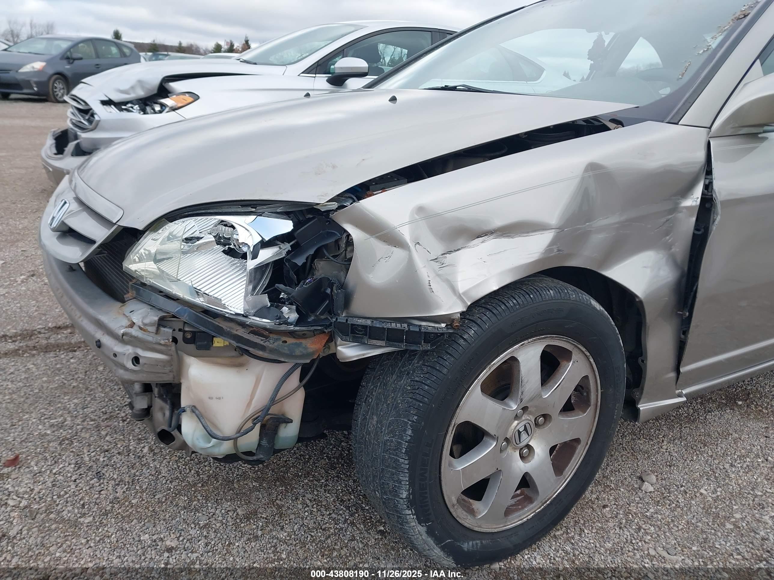 HONDA CIVIC image 6